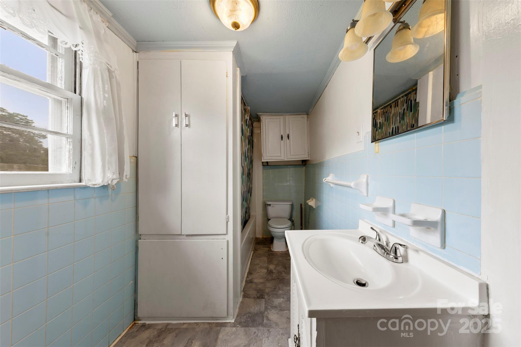 217 S Highland Street — Gastonia