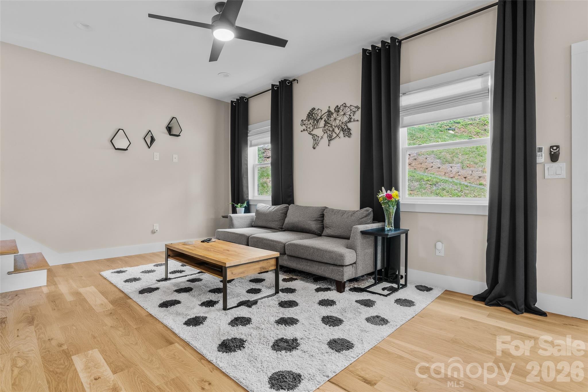 109 Thurland Avenue — Asheville