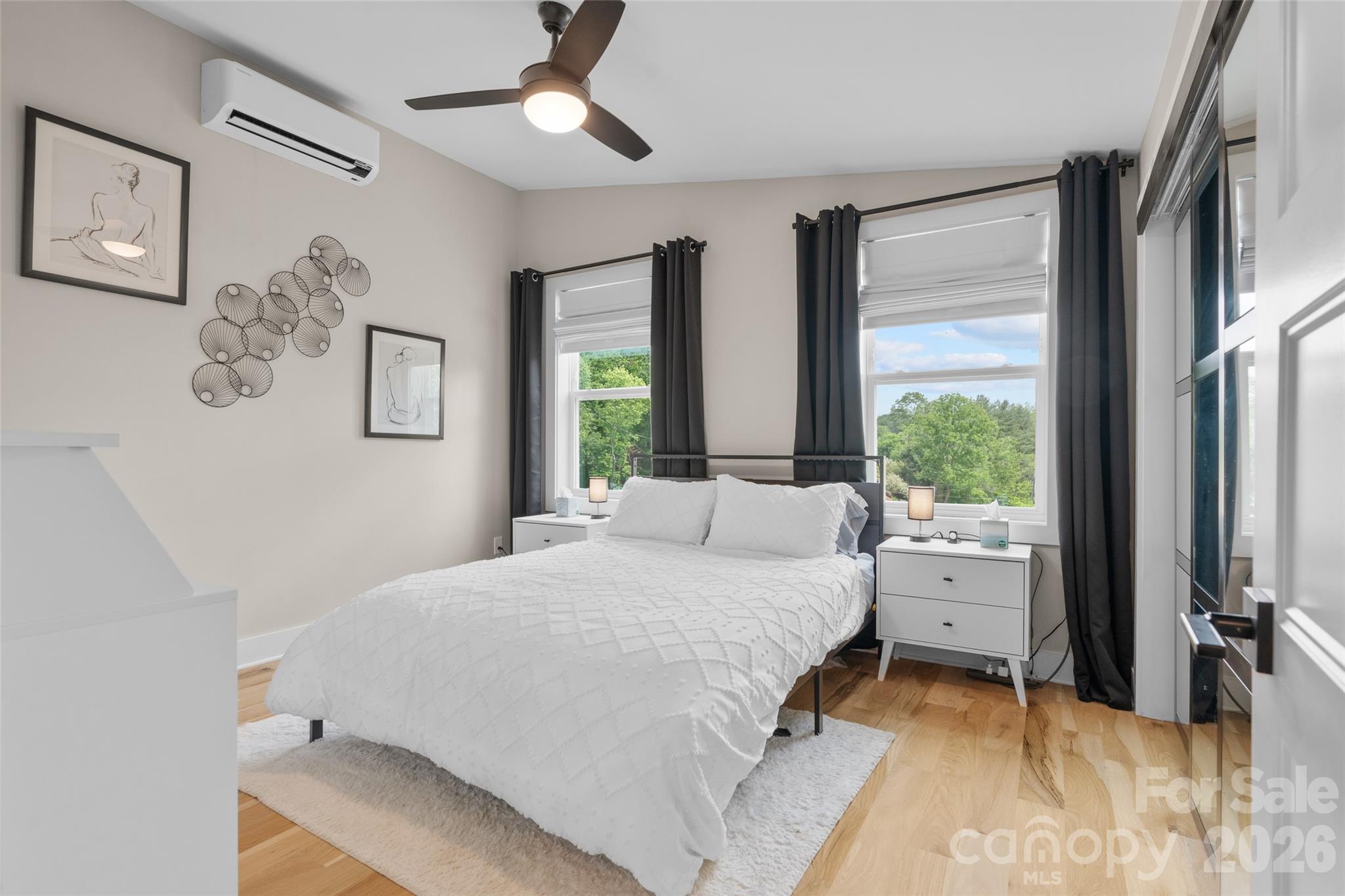 109 Thurland Avenue — Asheville