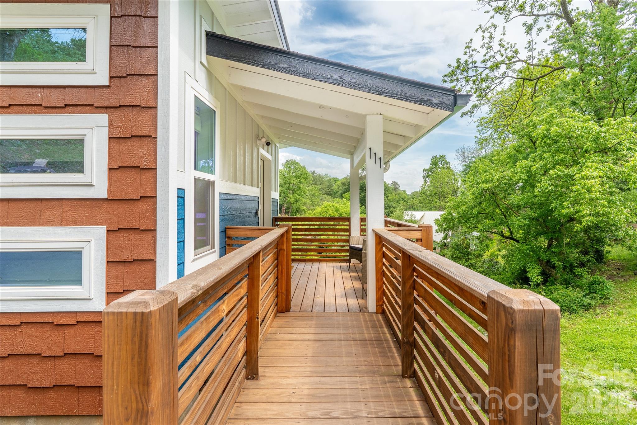 109 Thurland Avenue — Asheville