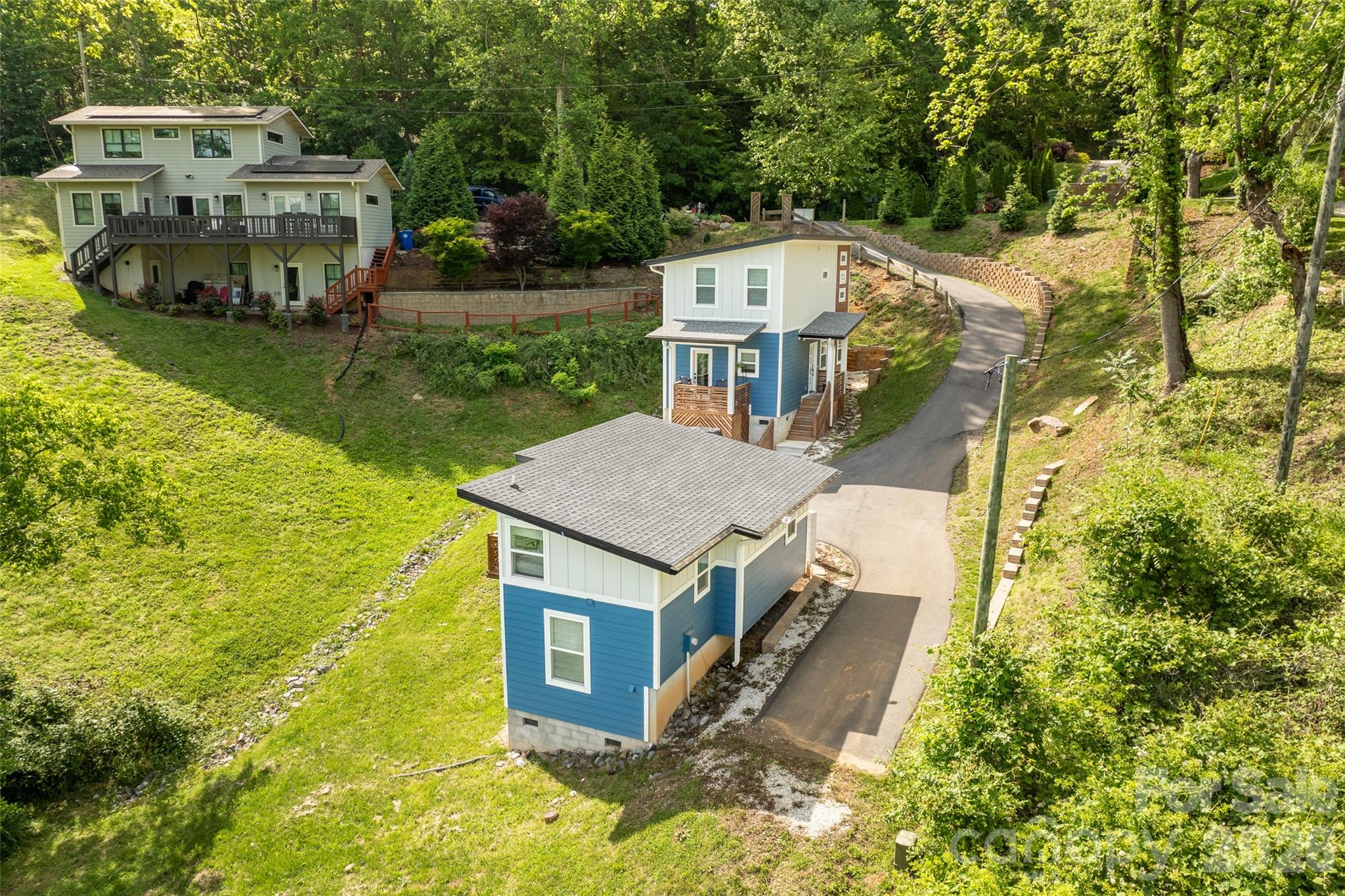 109 Thurland Avenue — Asheville