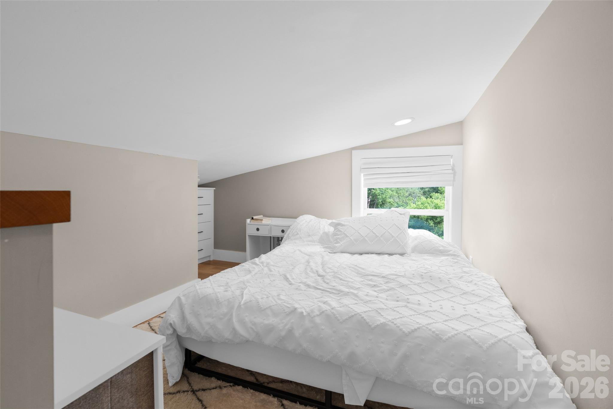 109 Thurland Avenue — Asheville