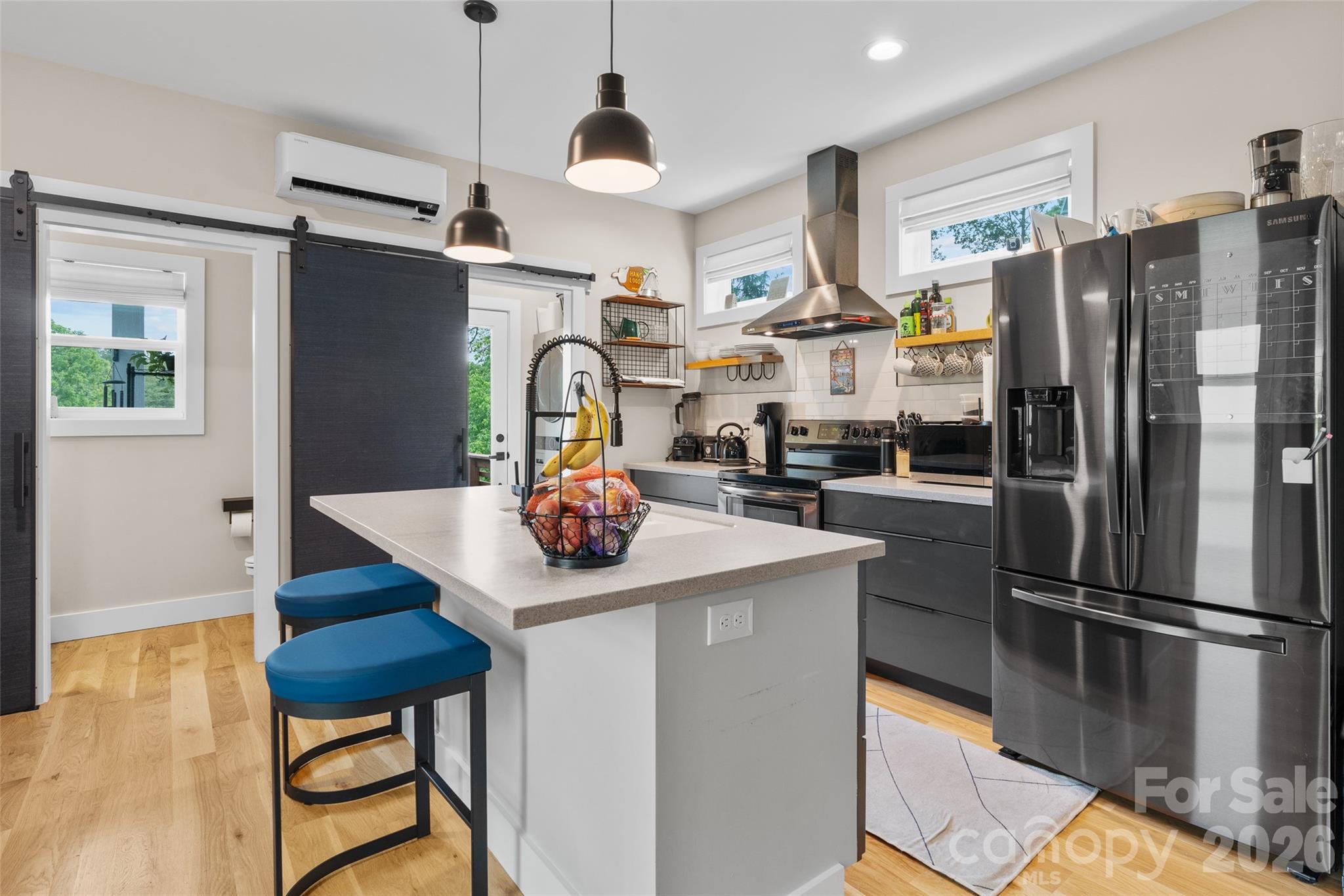 109 Thurland Avenue — Asheville