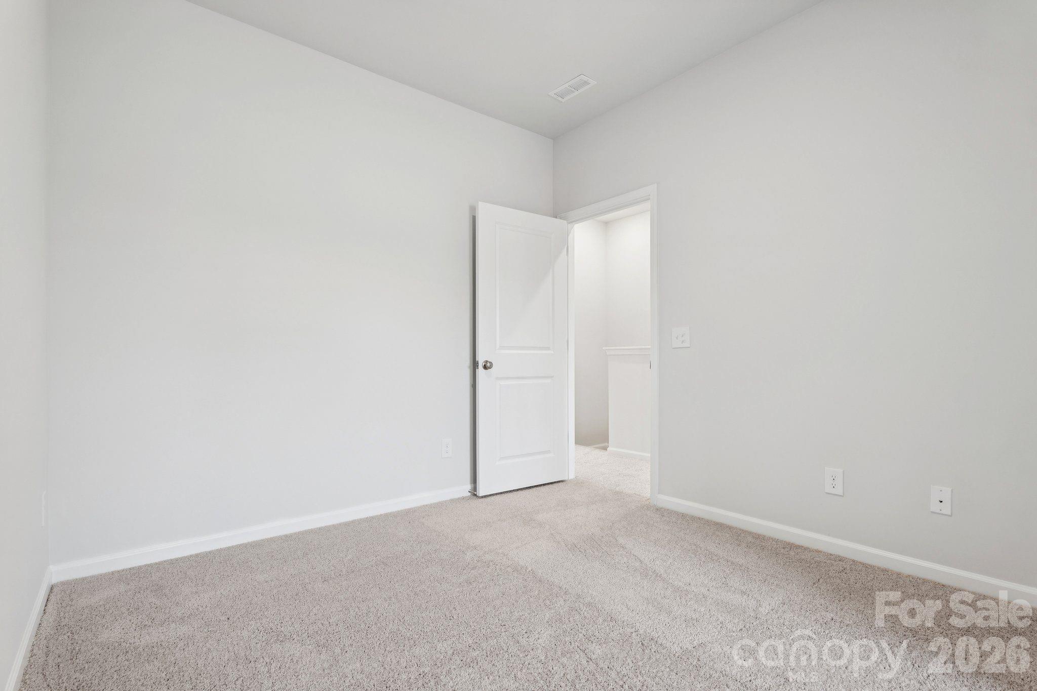 4750 Lakeview Road N #18 — Charlotte