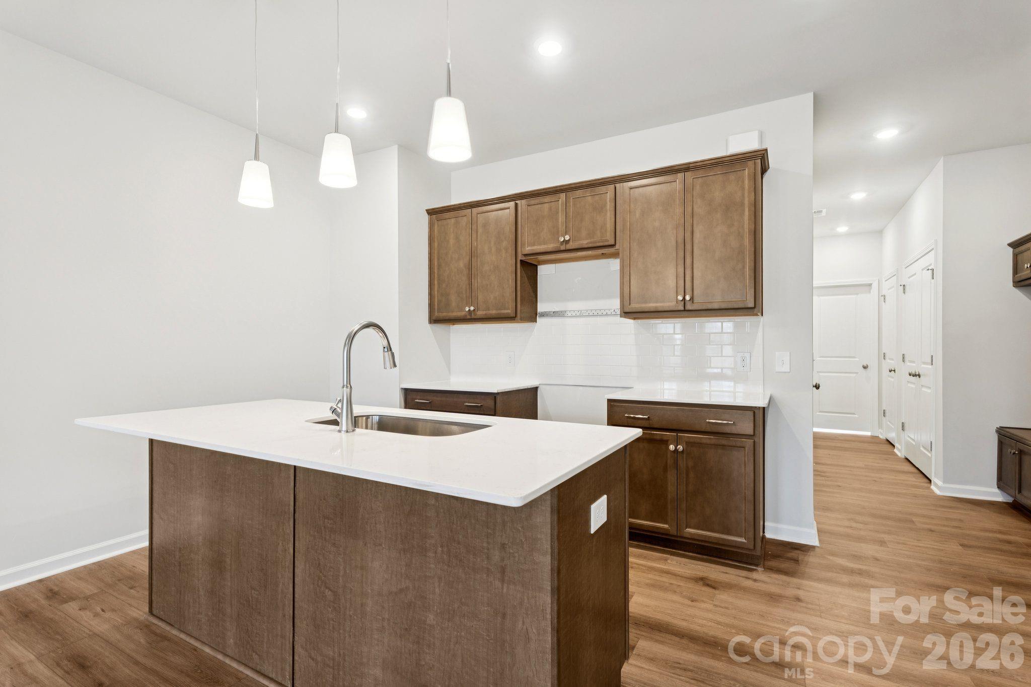 4750 Lakeview Road N #18 — Charlotte
