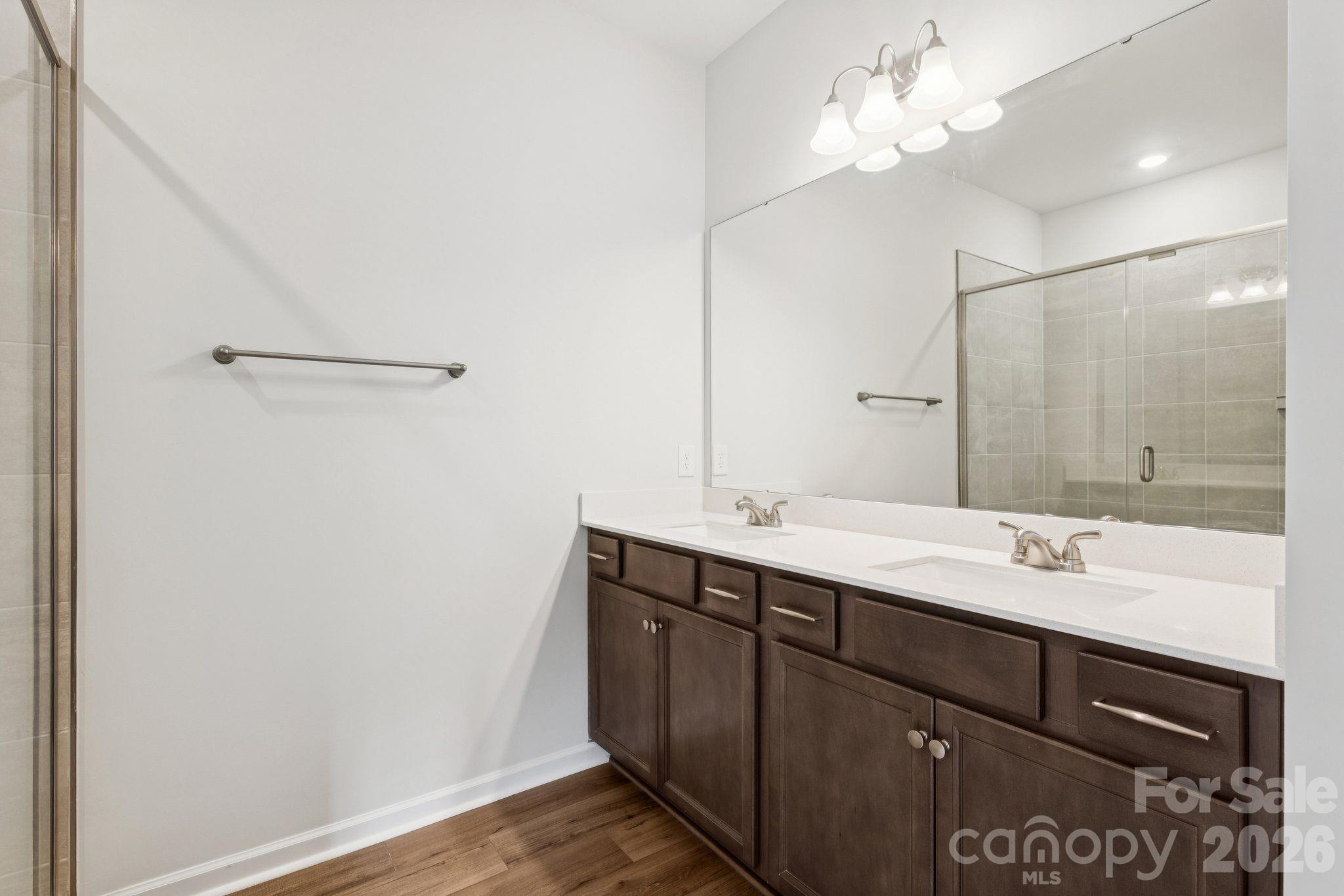 4750 Lakeview Road N #18 — Charlotte