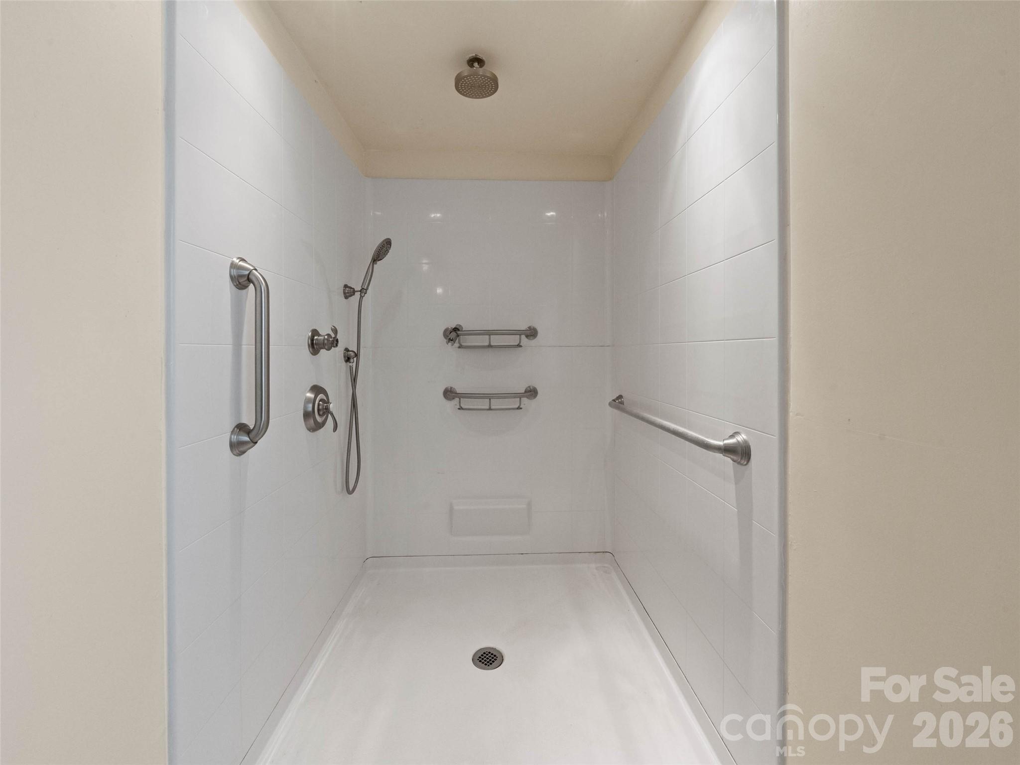 20 & 28 Toby Drive — Asheville