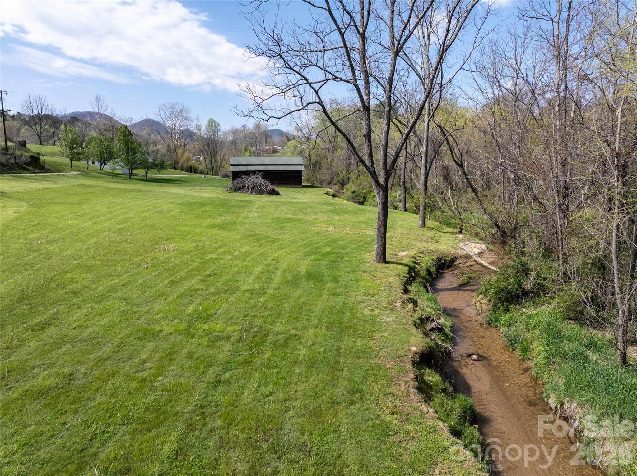 20 & 28 Toby Drive — Asheville