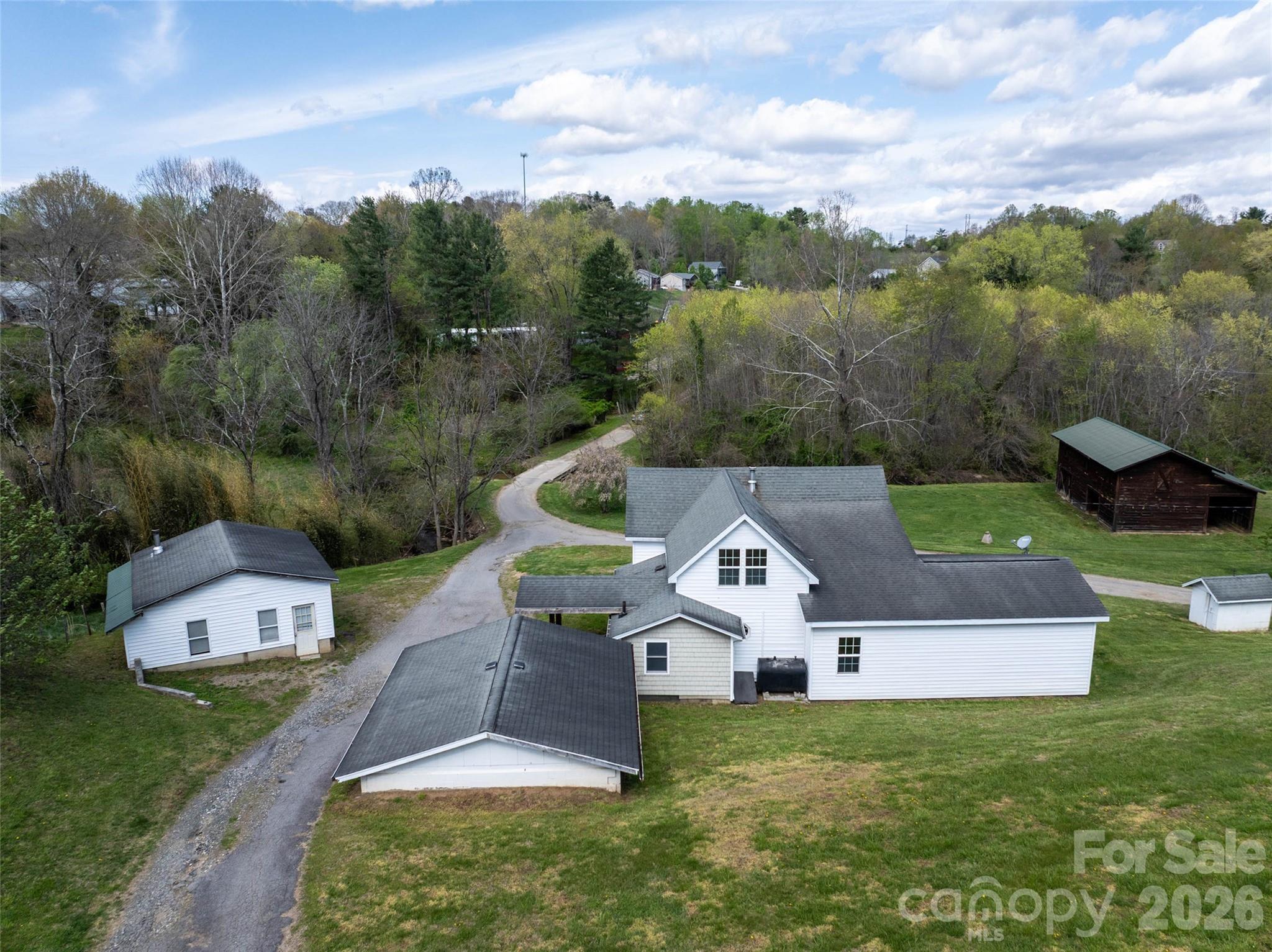 20 & 28 Toby Drive — Asheville