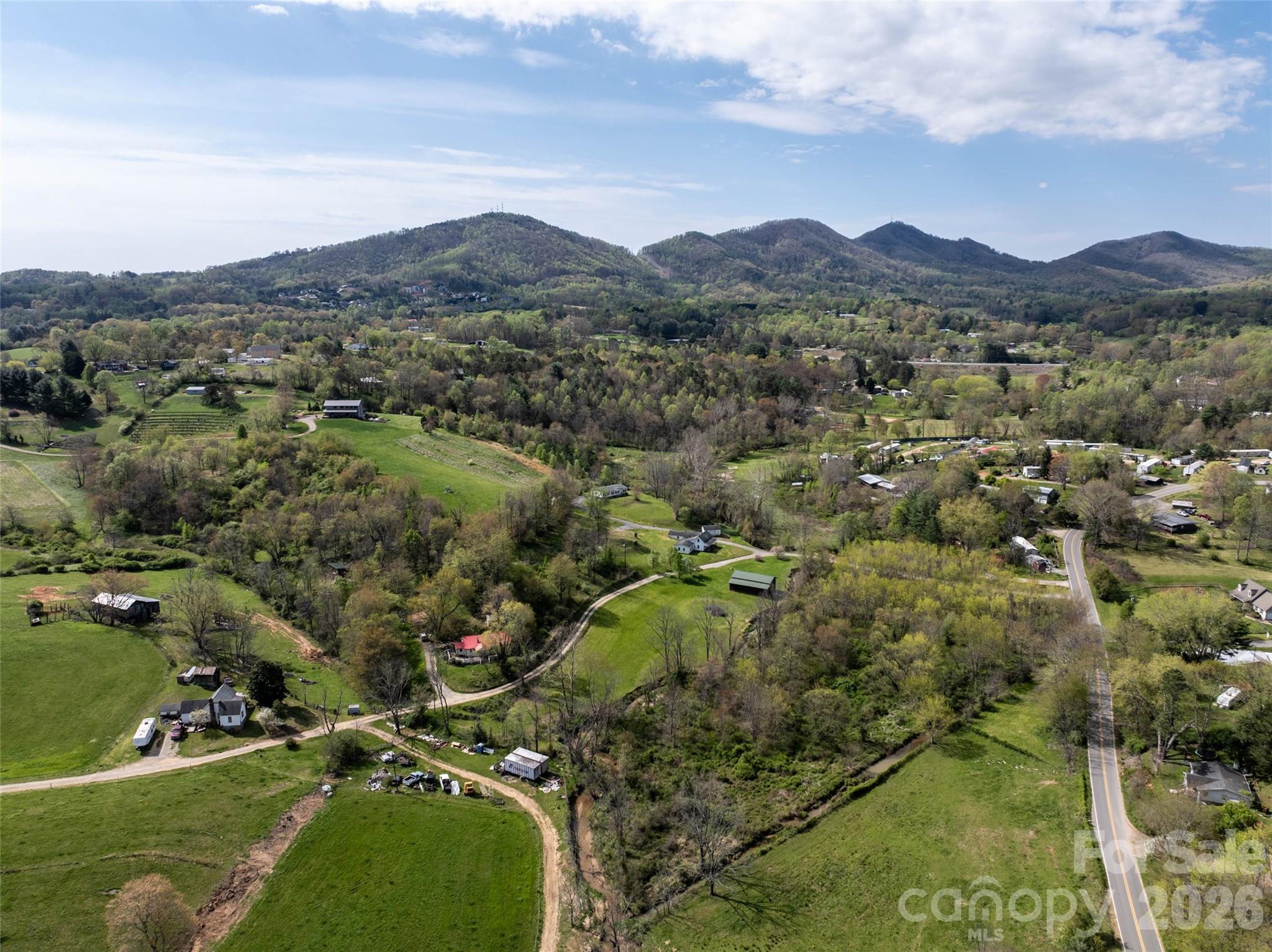 20 & 28 Toby Drive — Asheville