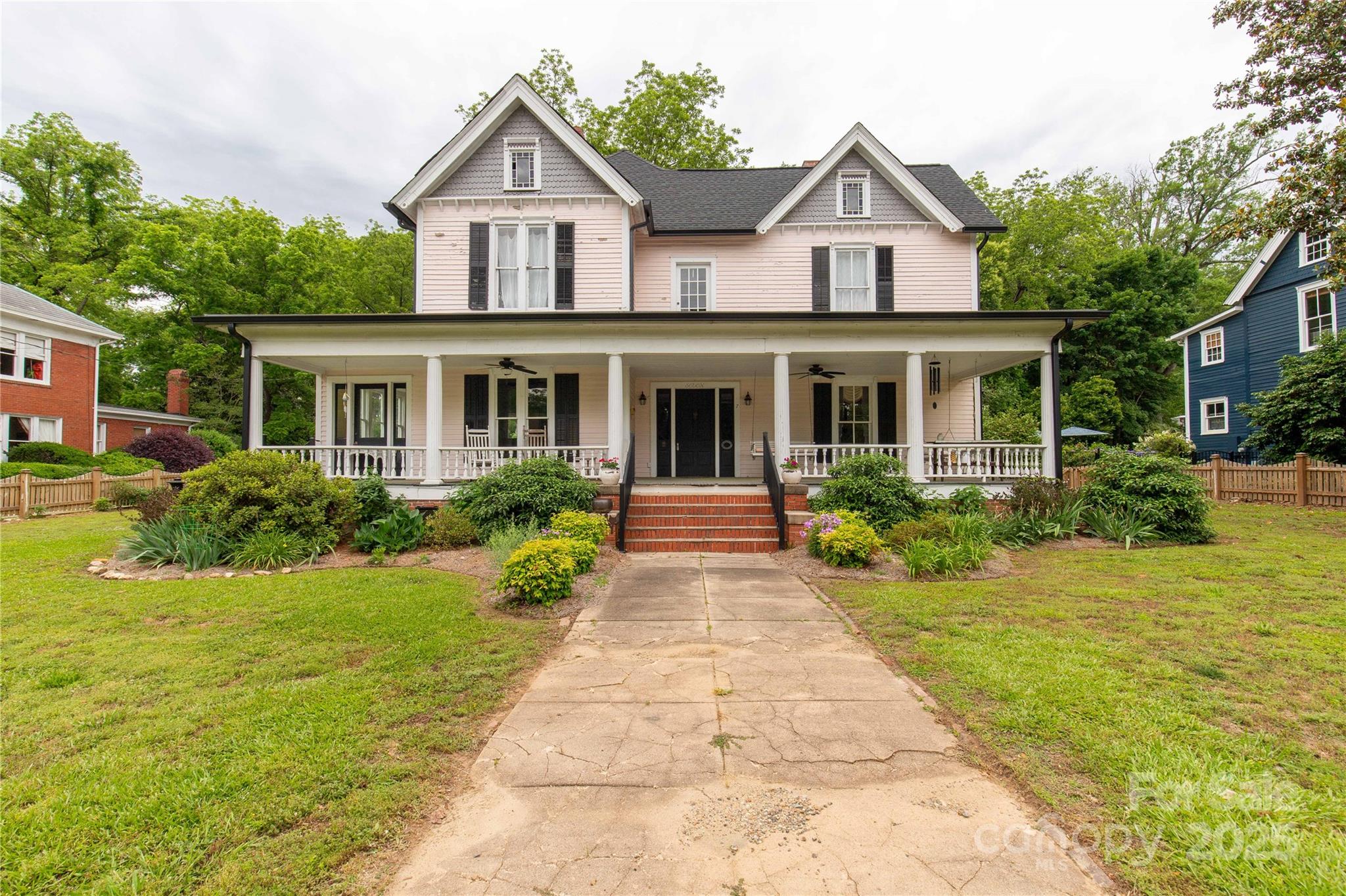 7 Kings Mountain Street — York