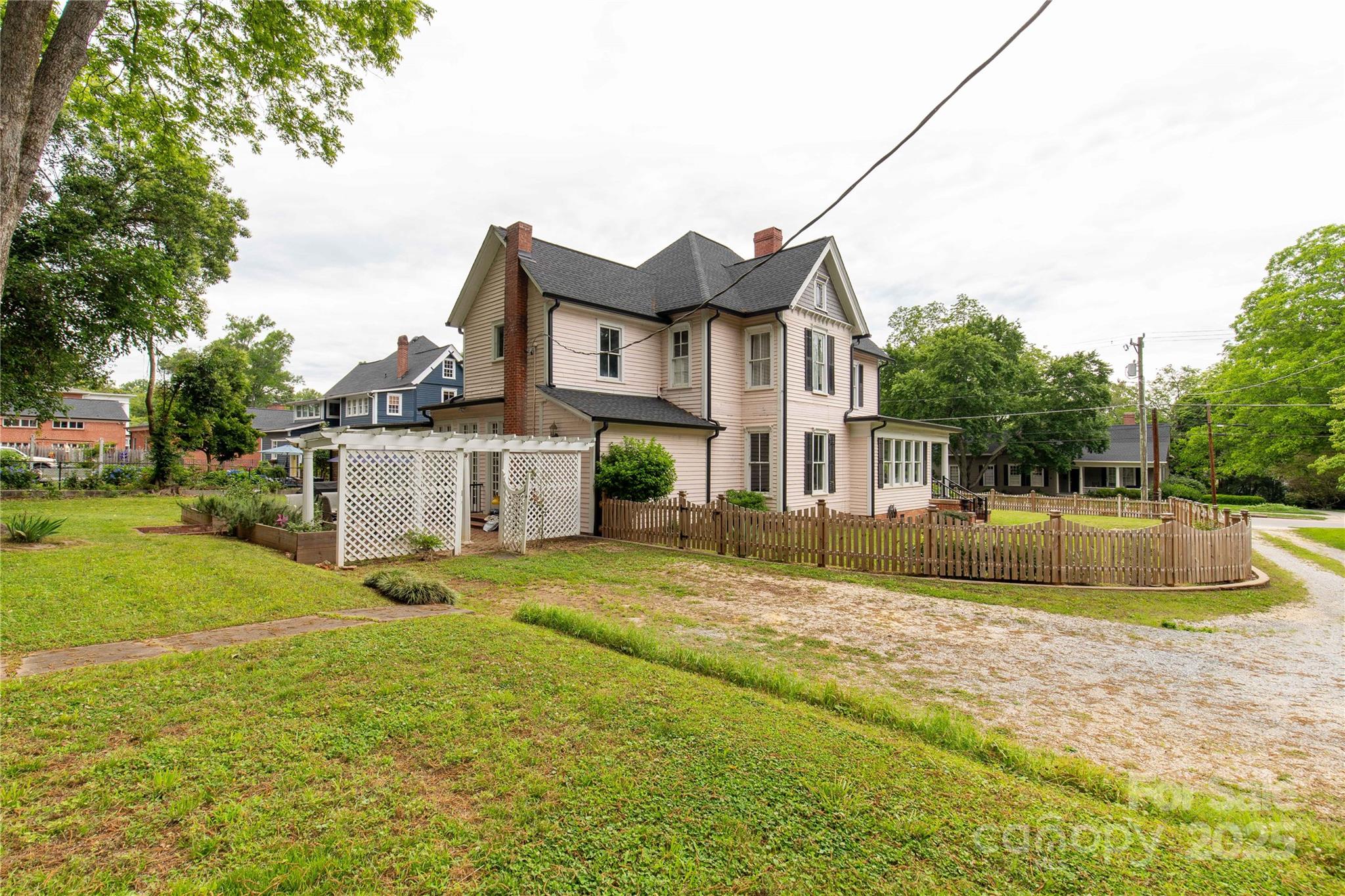 7 Kings Mountain Street — York