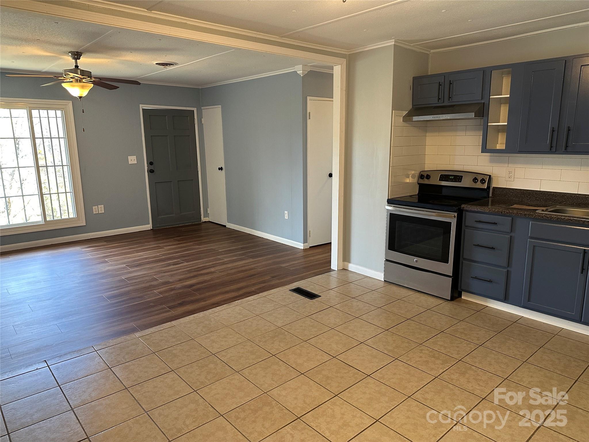 488 John Swofford Road — Nebo