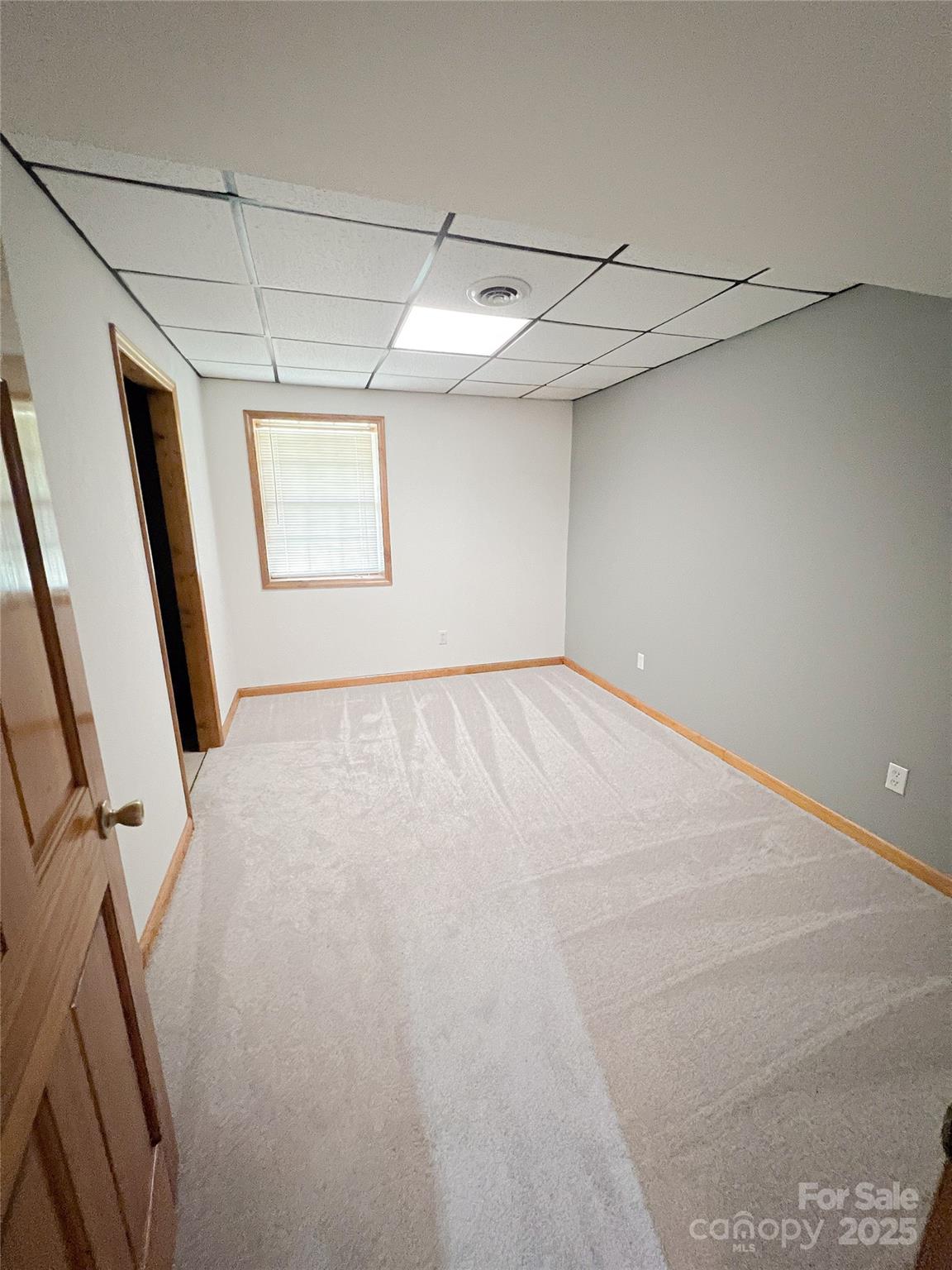 660 Halltown Road — Spruce Pine