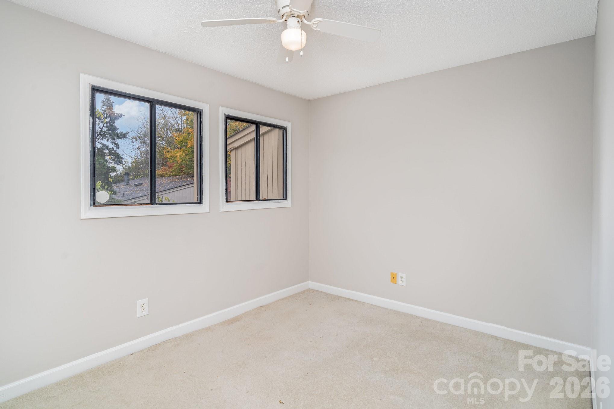 8005 Horse Chestnut Lane — Charlotte