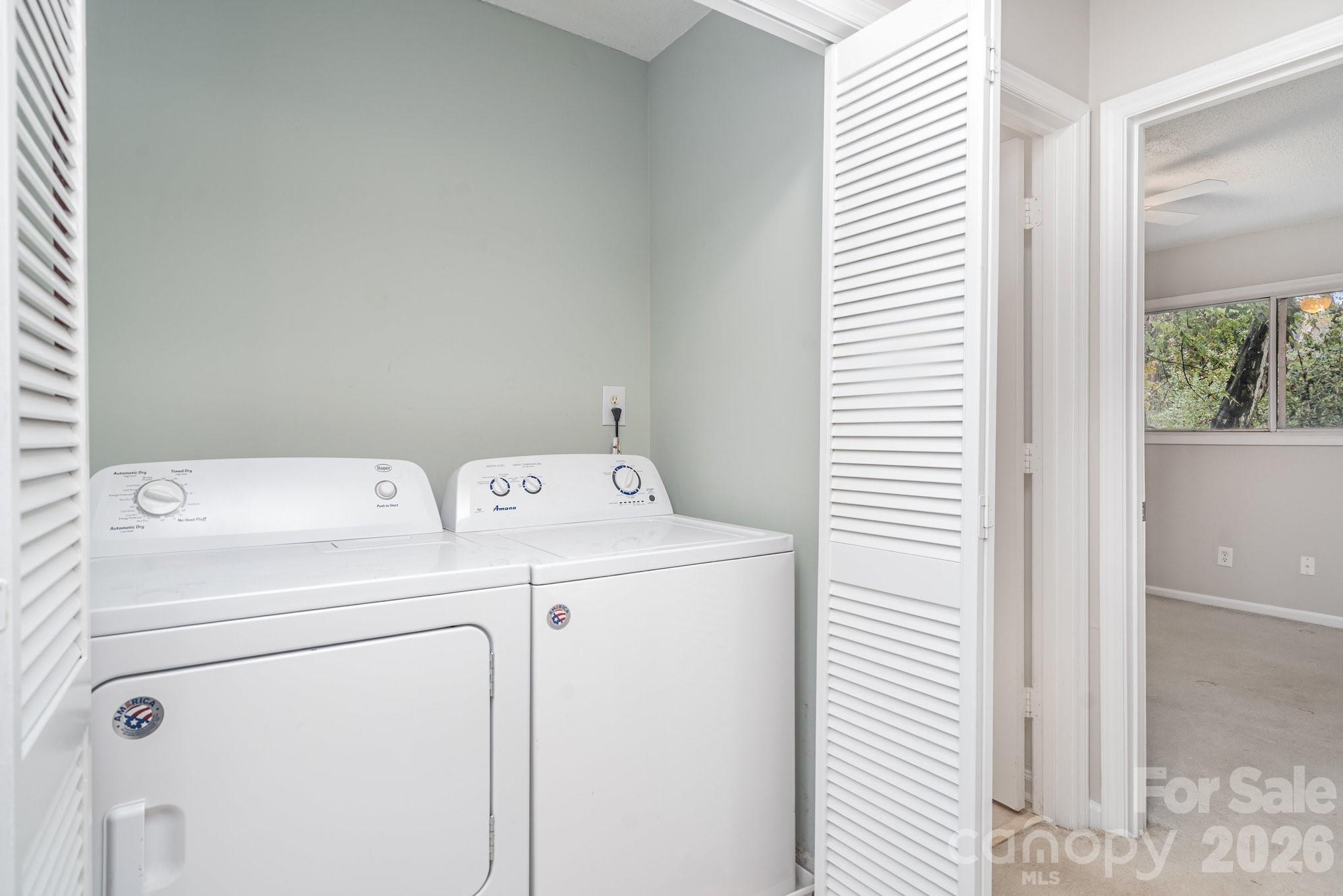 8005 Horse Chestnut Lane — Charlotte