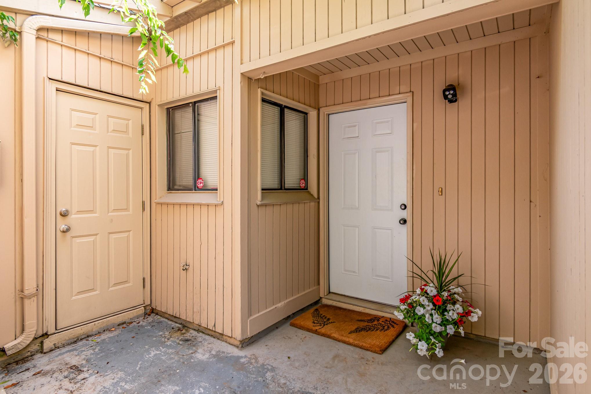 8005 Horse Chestnut Lane — Charlotte
