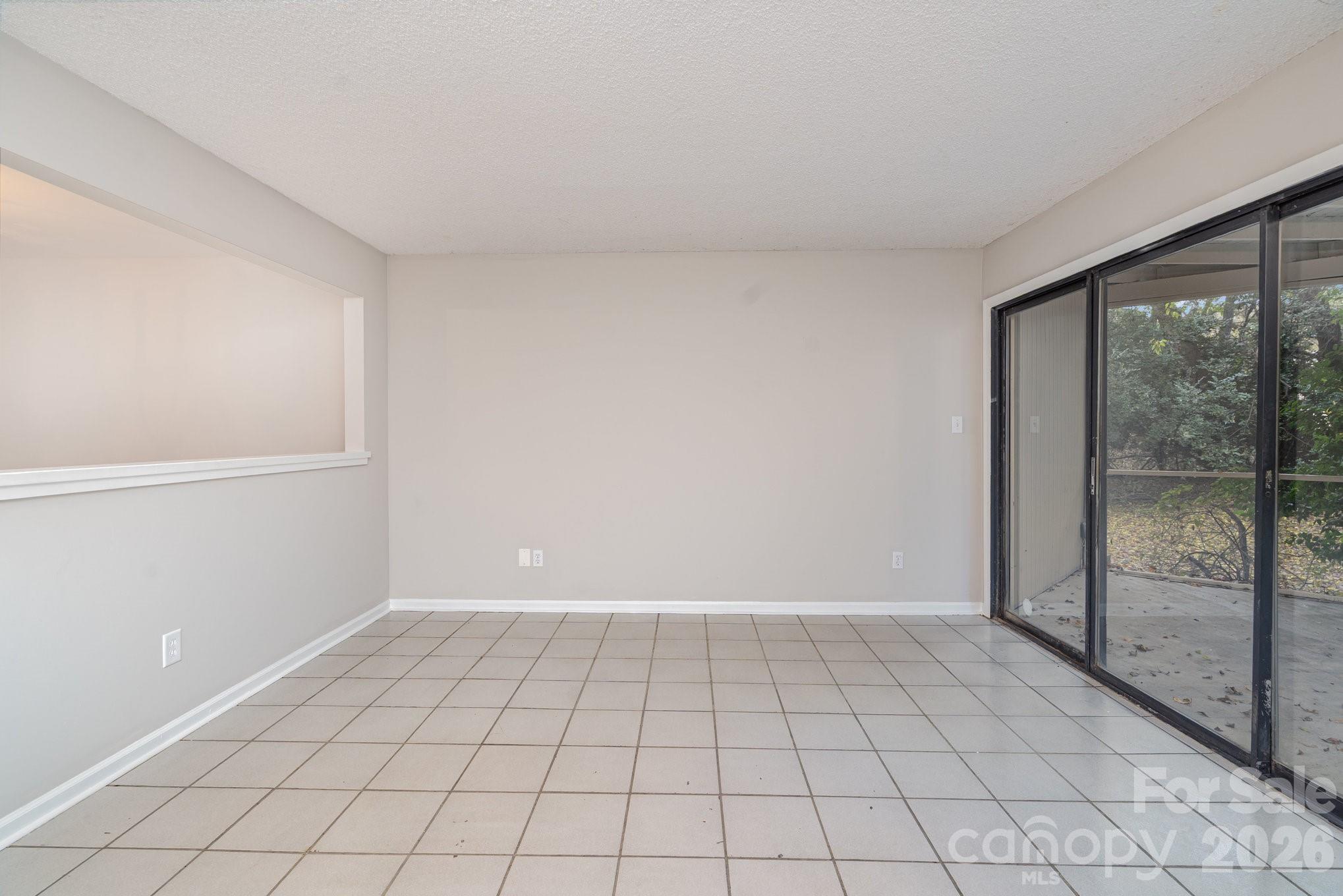 8005 Horse Chestnut Lane — Charlotte