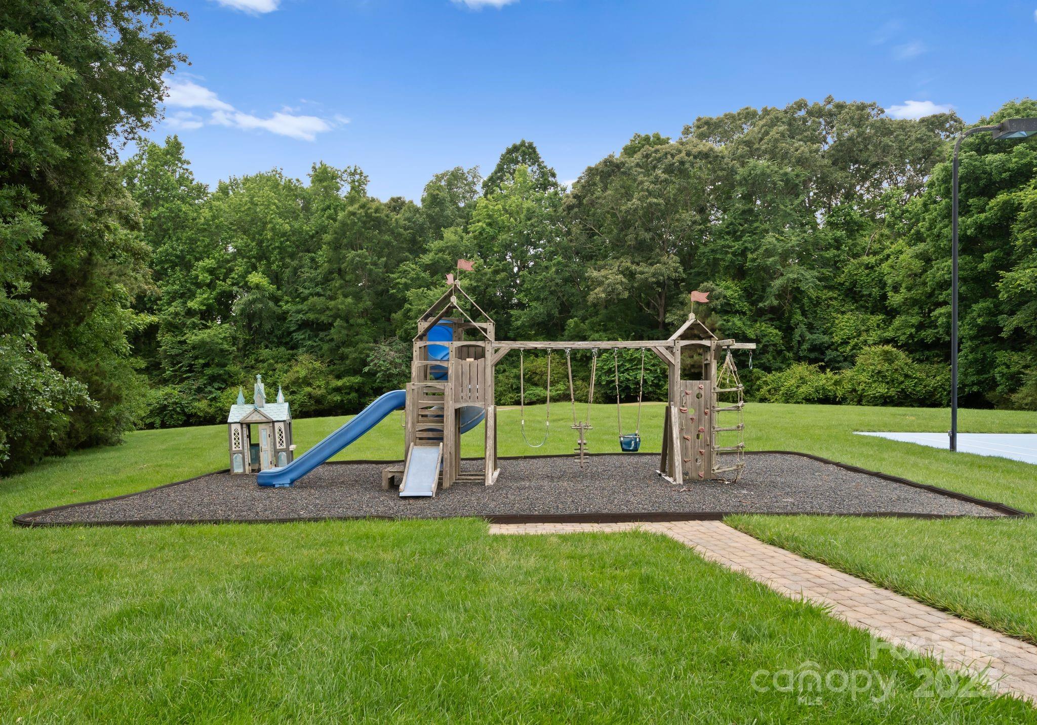 2926 Crane Road — Waxhaw