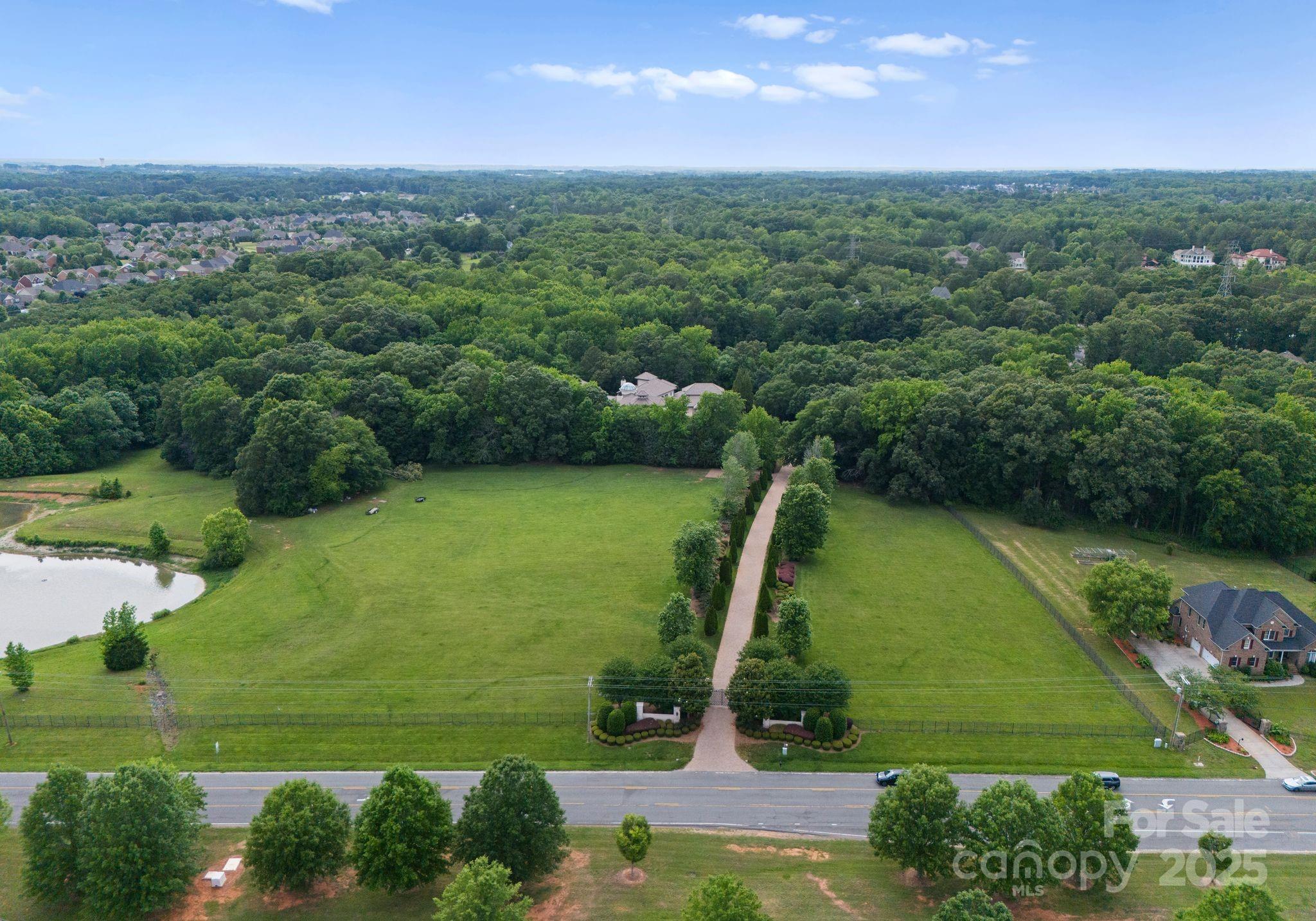 2926 Crane Road — Waxhaw