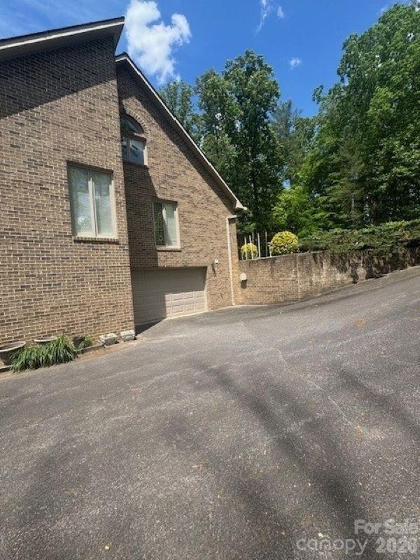 240 Goshen Terrace — Wilkesboro