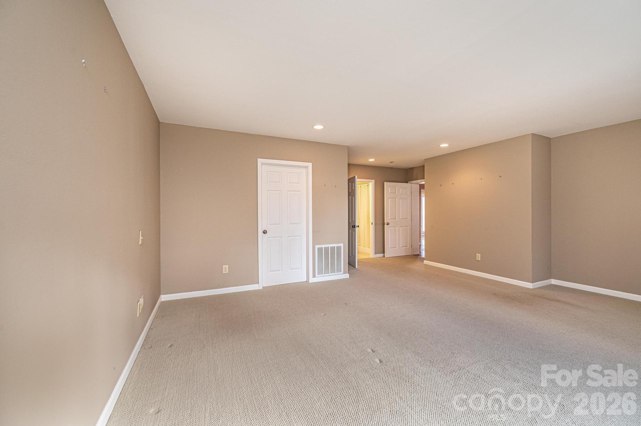 240 Goshen Terrace — Wilkesboro