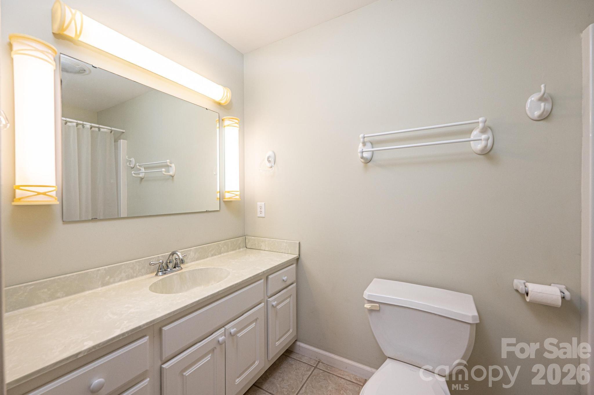 240 Goshen Terrace — Wilkesboro