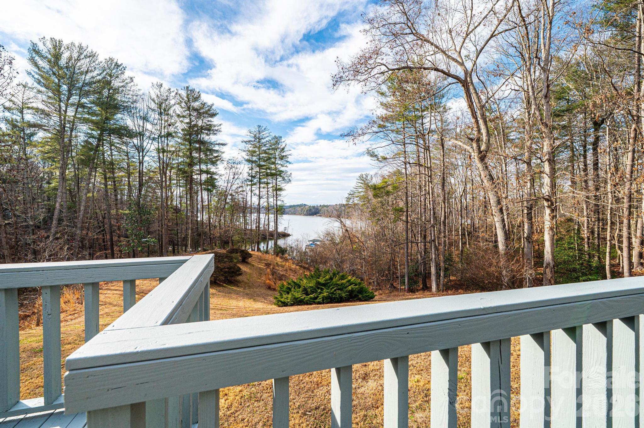 240 Goshen Terrace — Wilkesboro