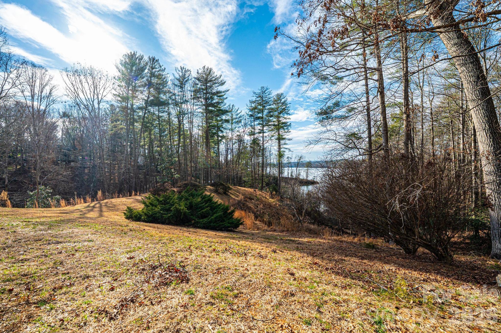 240 Goshen Terrace — Wilkesboro