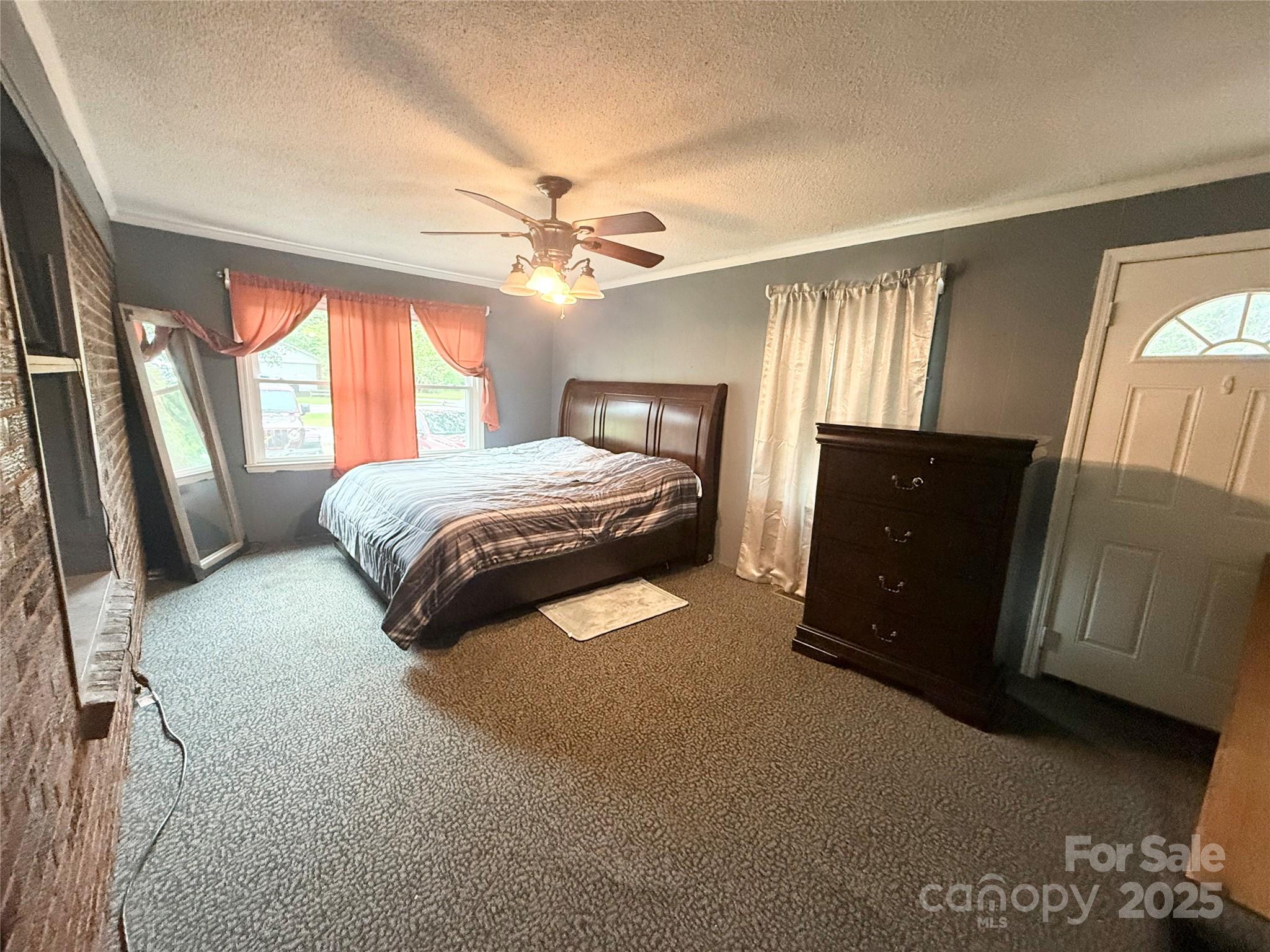 101 Windsor Drive — Cheraw