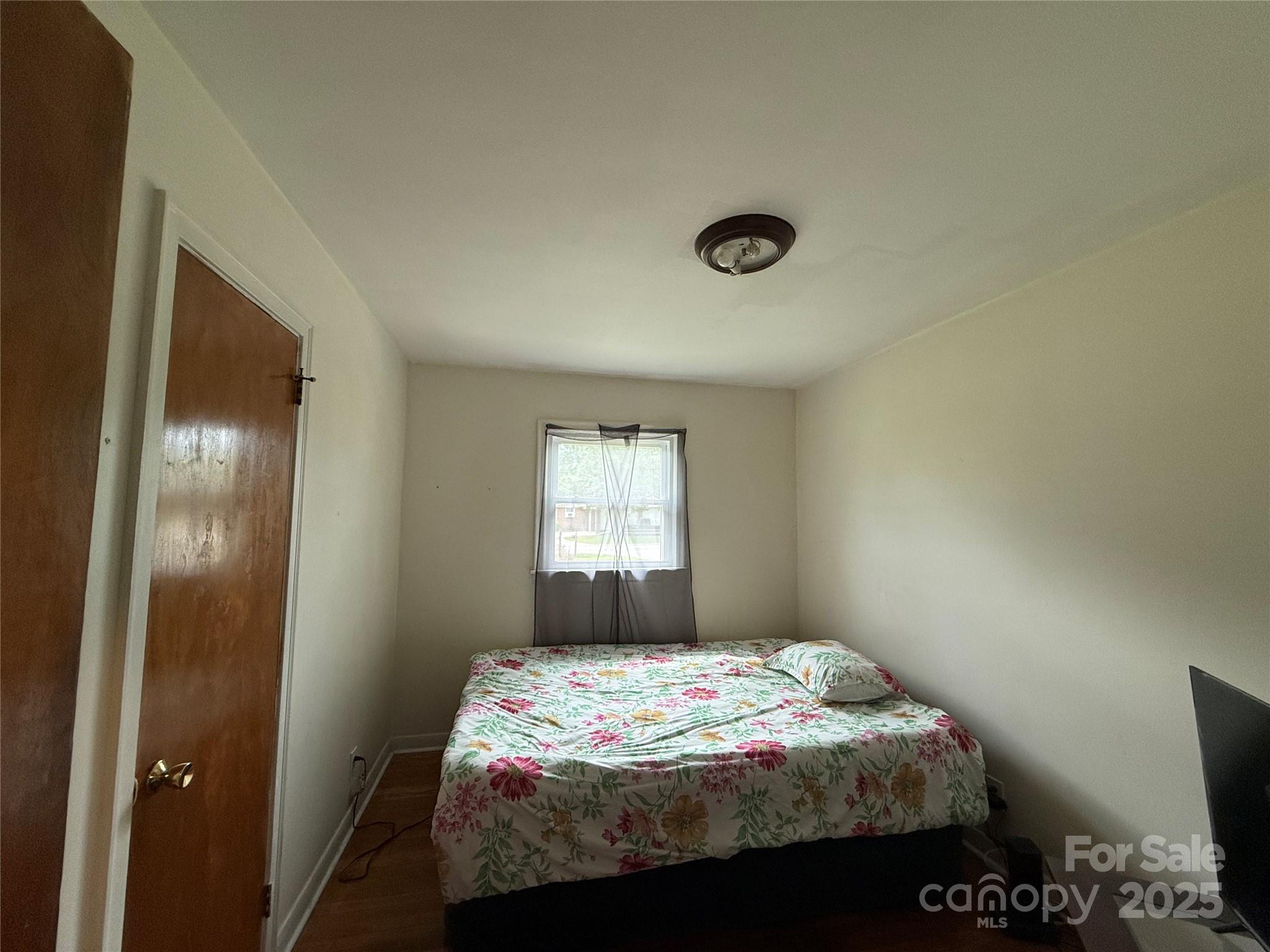 101 Windsor Drive — Cheraw