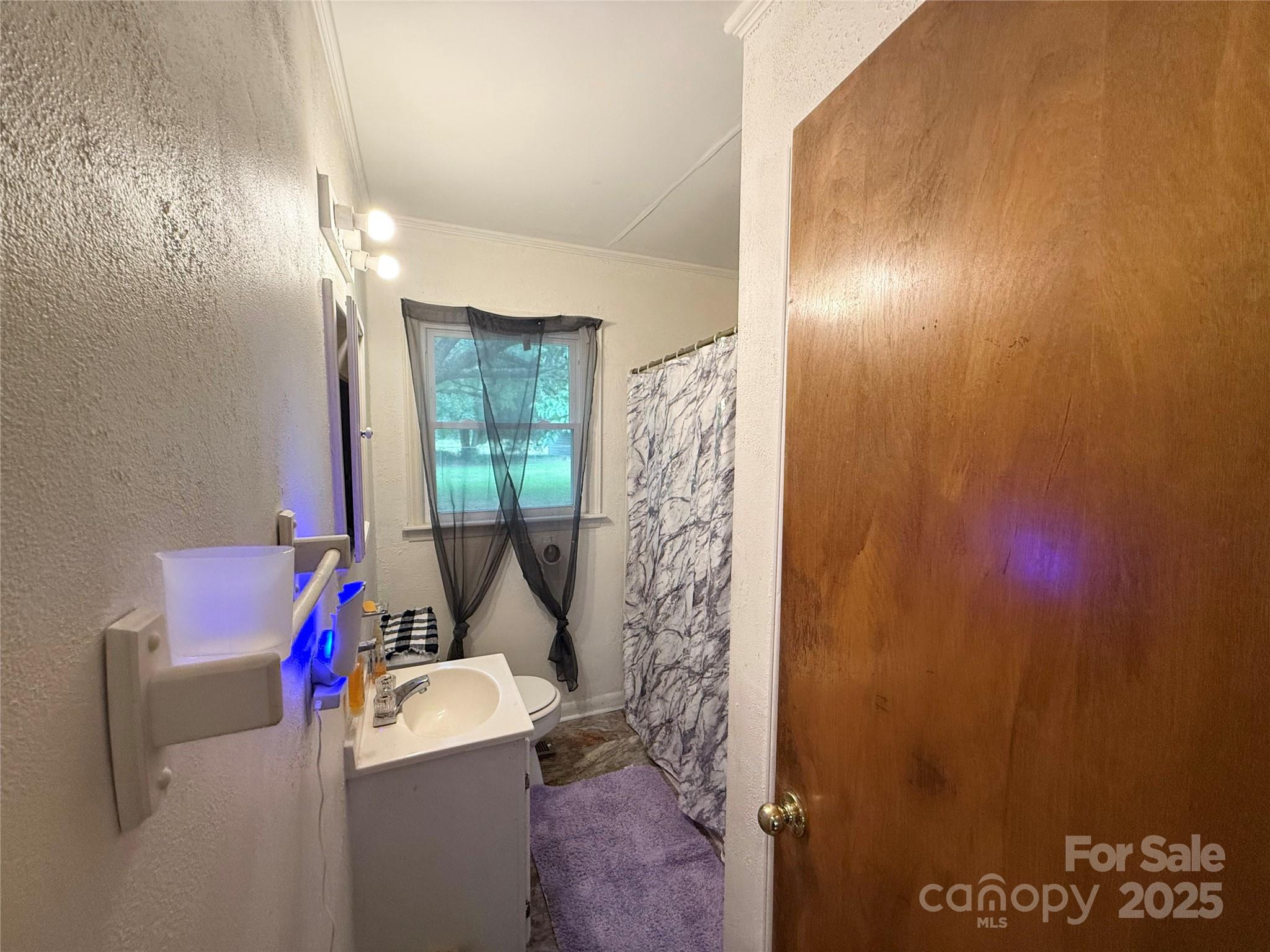 101 Windsor Drive — Cheraw
