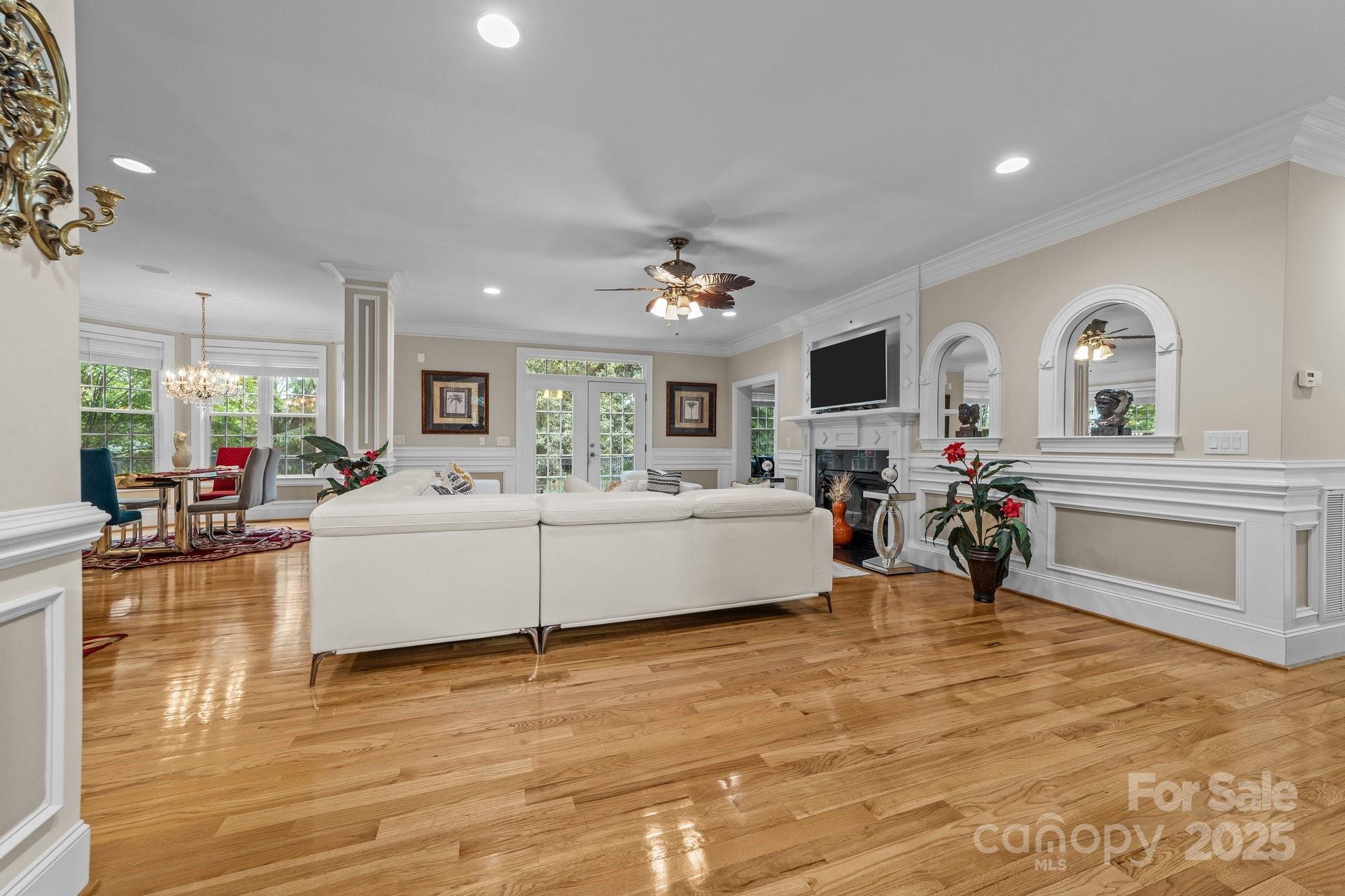 196 Arnold Palmer Drive — Advance