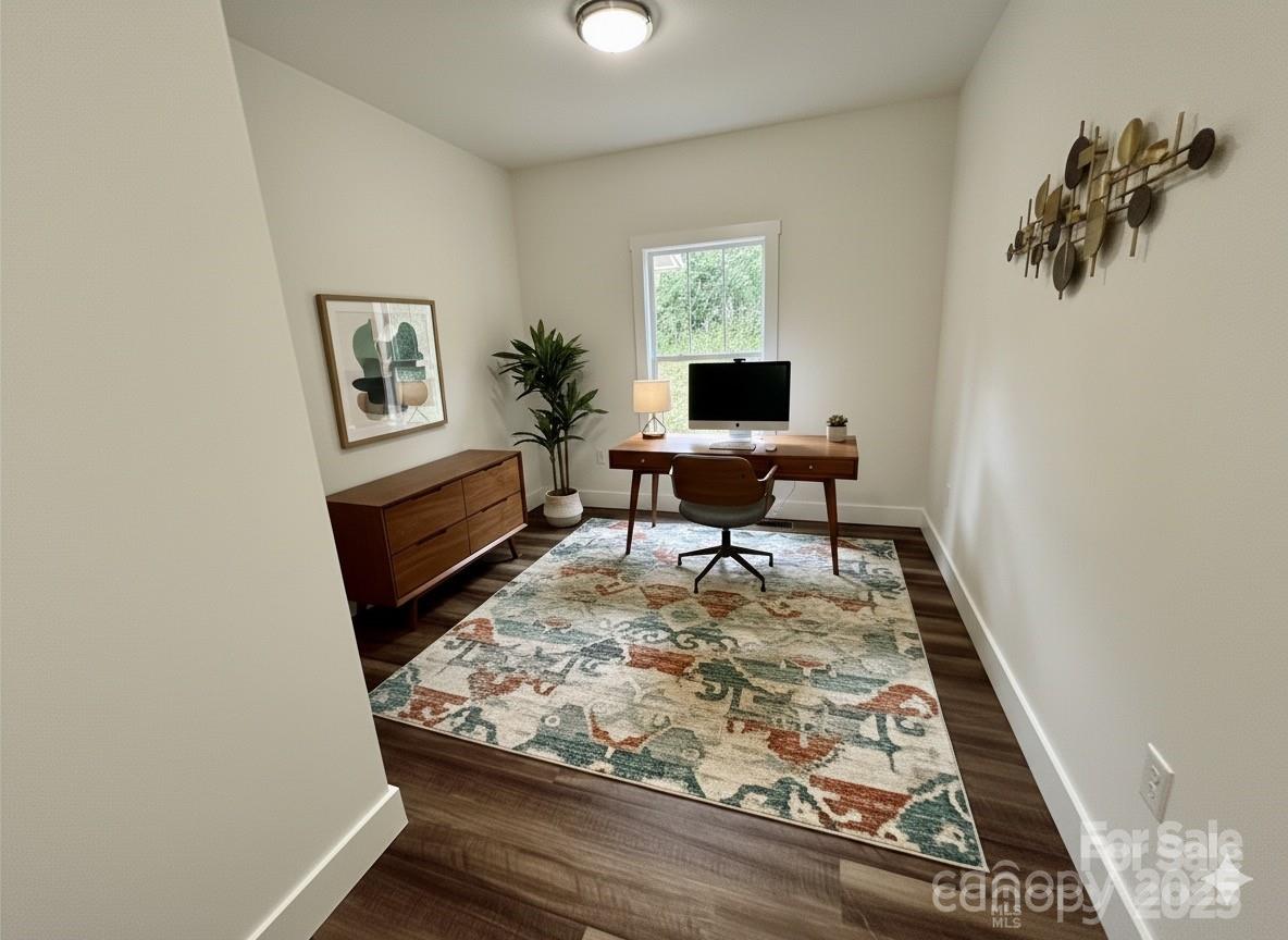 206 Cascade Ridge Road — Fairview