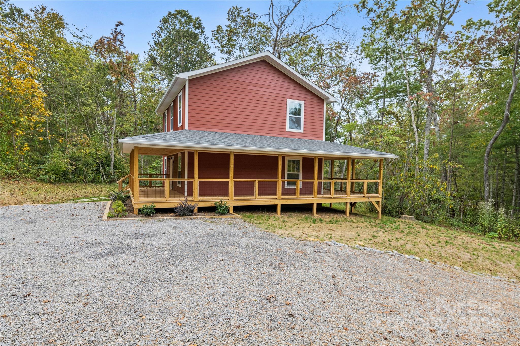 206 Cascade Ridge Road — Fairview
