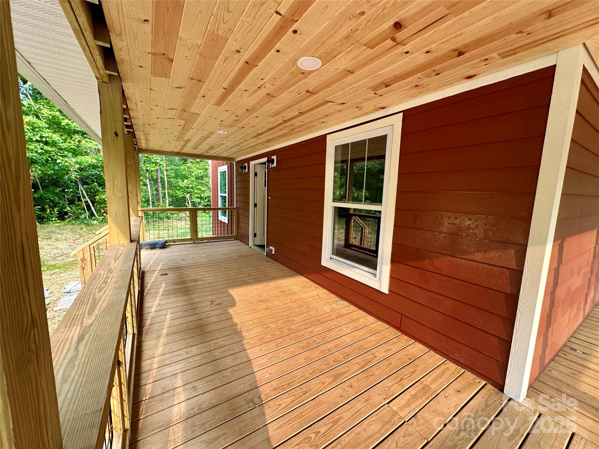 206 Cascade Ridge Road — Fairview