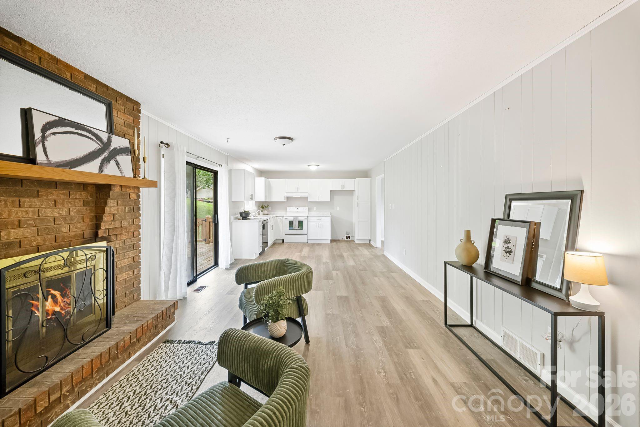 16 Sun Valley Court — Alexander