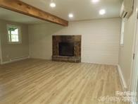418 Bradley Street — Maggie Valley