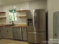 418 Bradley Street — Maggie Valley