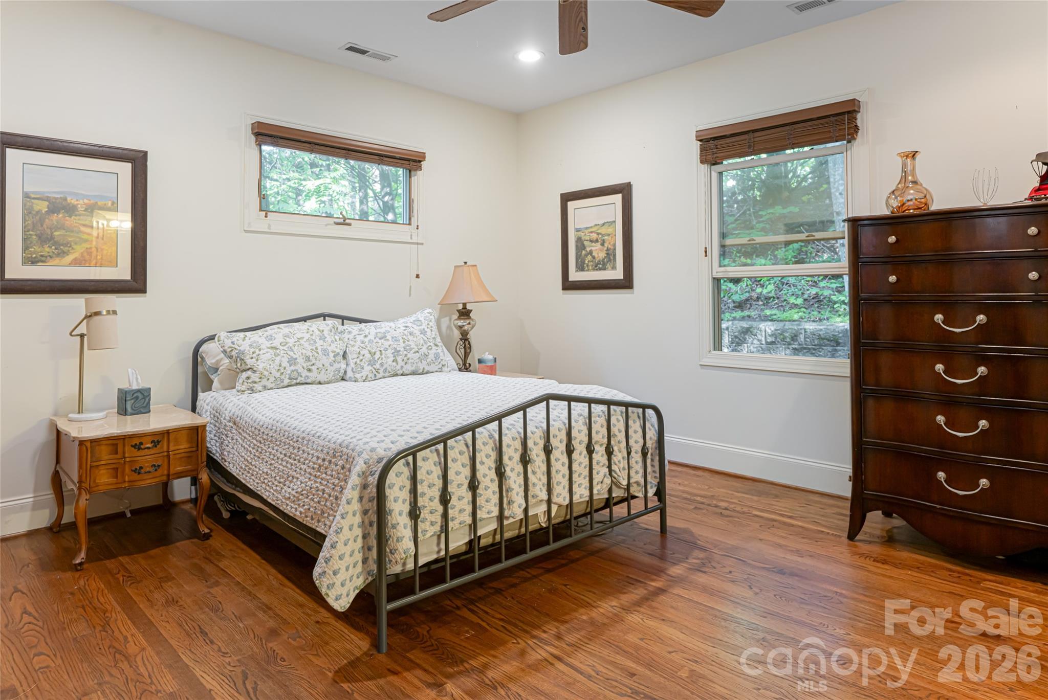 75 Cougar Lane — Saluda