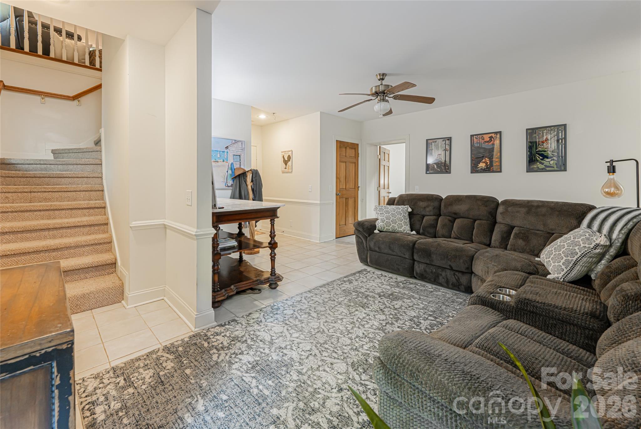 75 Cougar Lane — Saluda