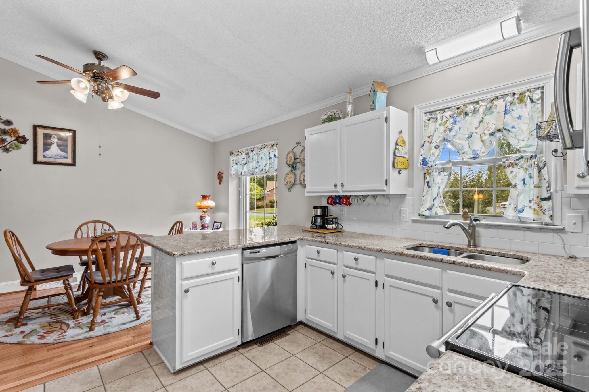 402 Swaim Court — Salisbury