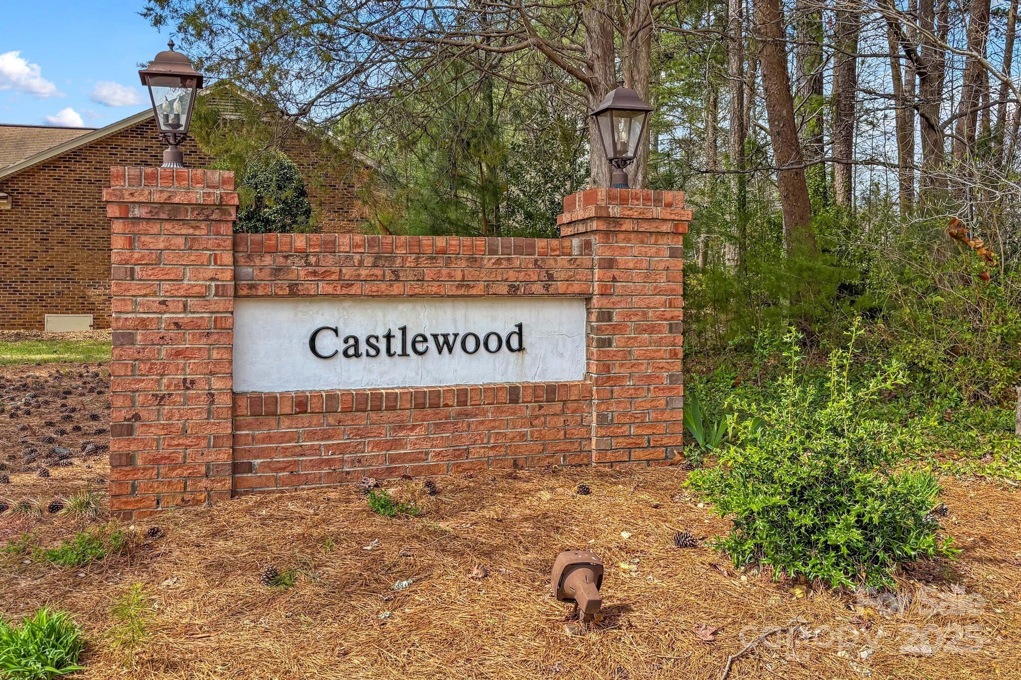 402 Swaim Court — Salisbury