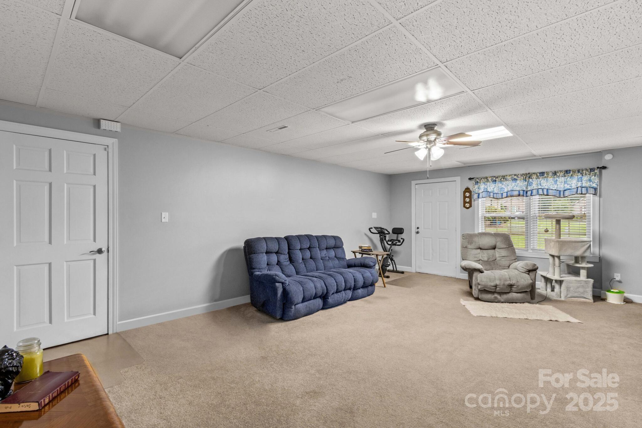 402 Swaim Court — Salisbury