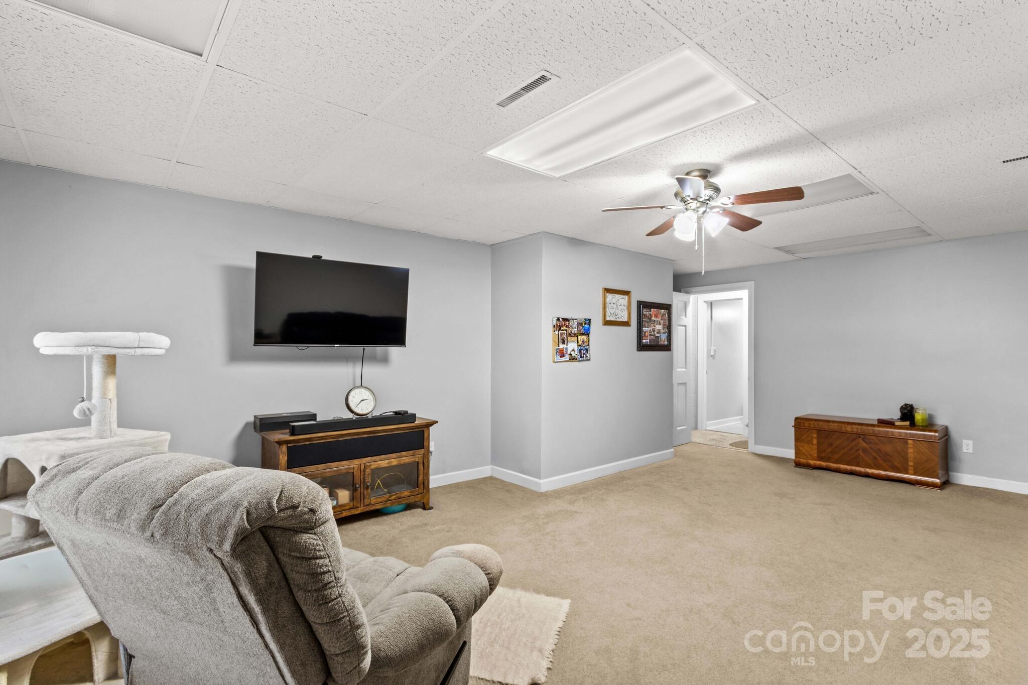 402 Swaim Court — Salisbury