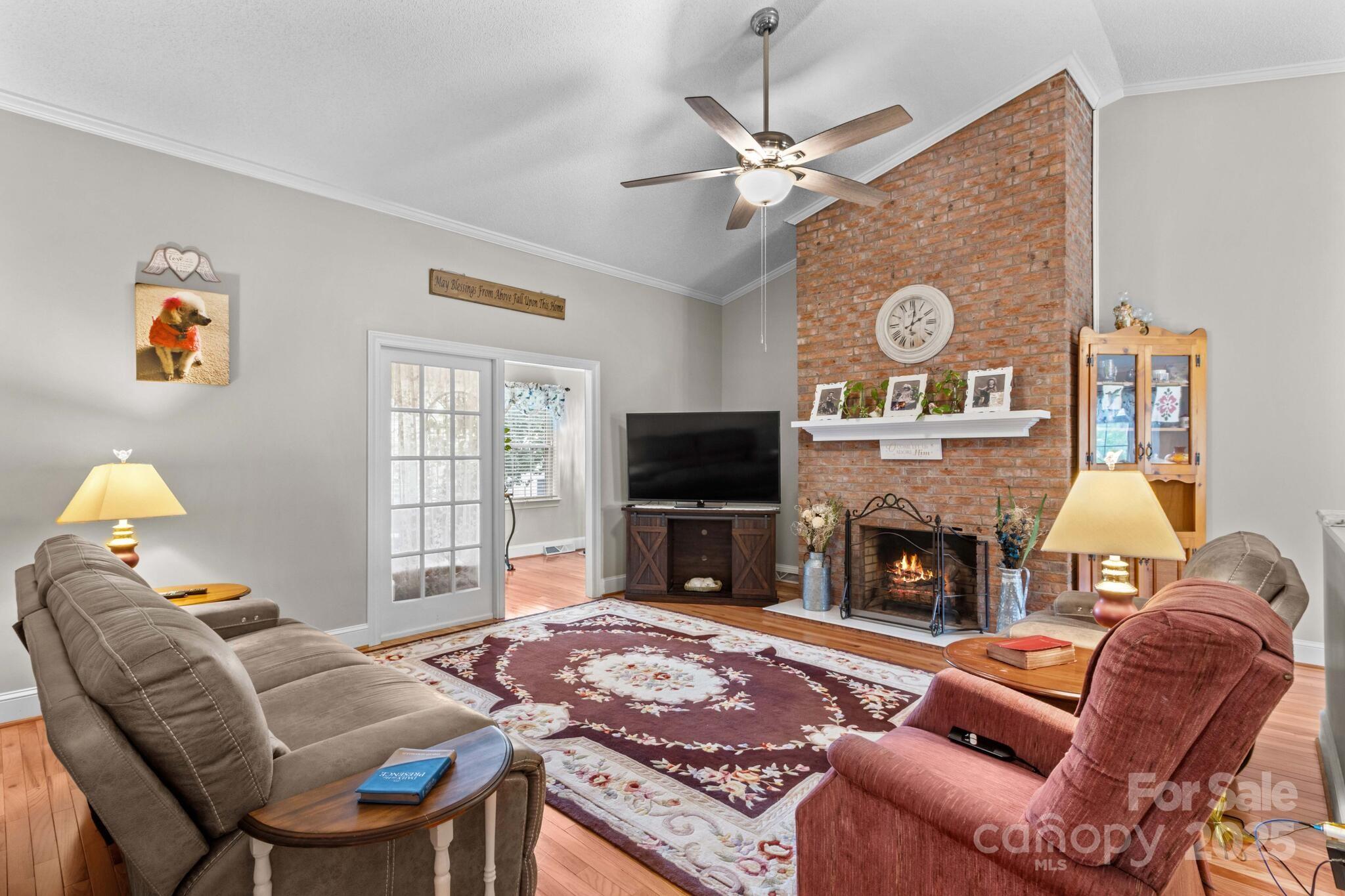 402 Swaim Court — Salisbury