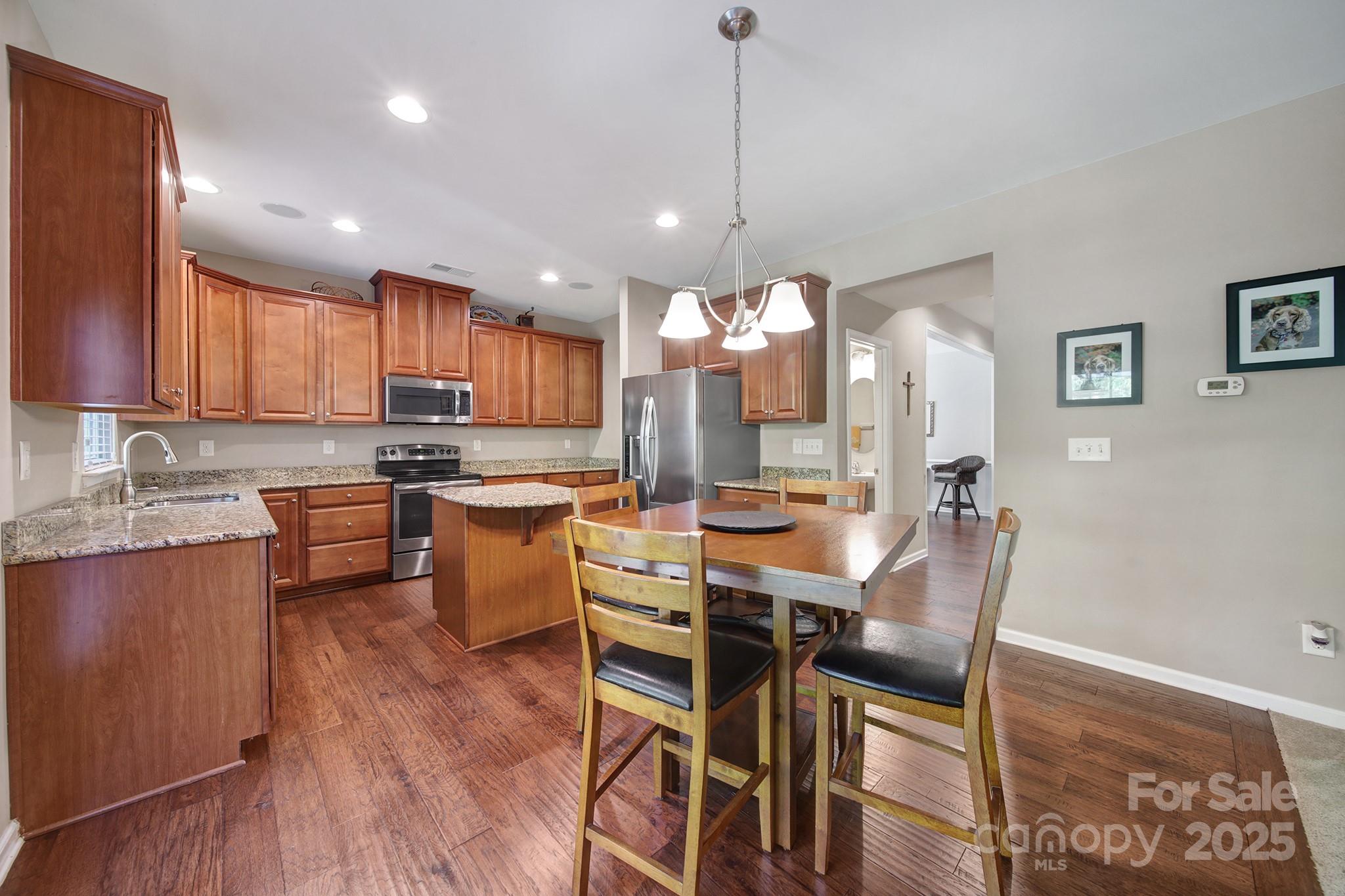 1012 Kings Bottom Drive — Fort Mill