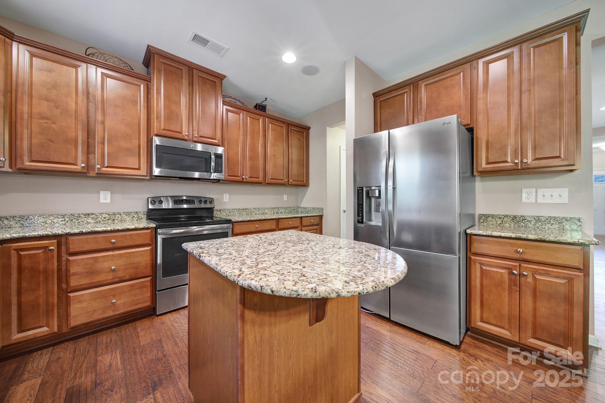 1012 Kings Bottom Drive — Fort Mill
