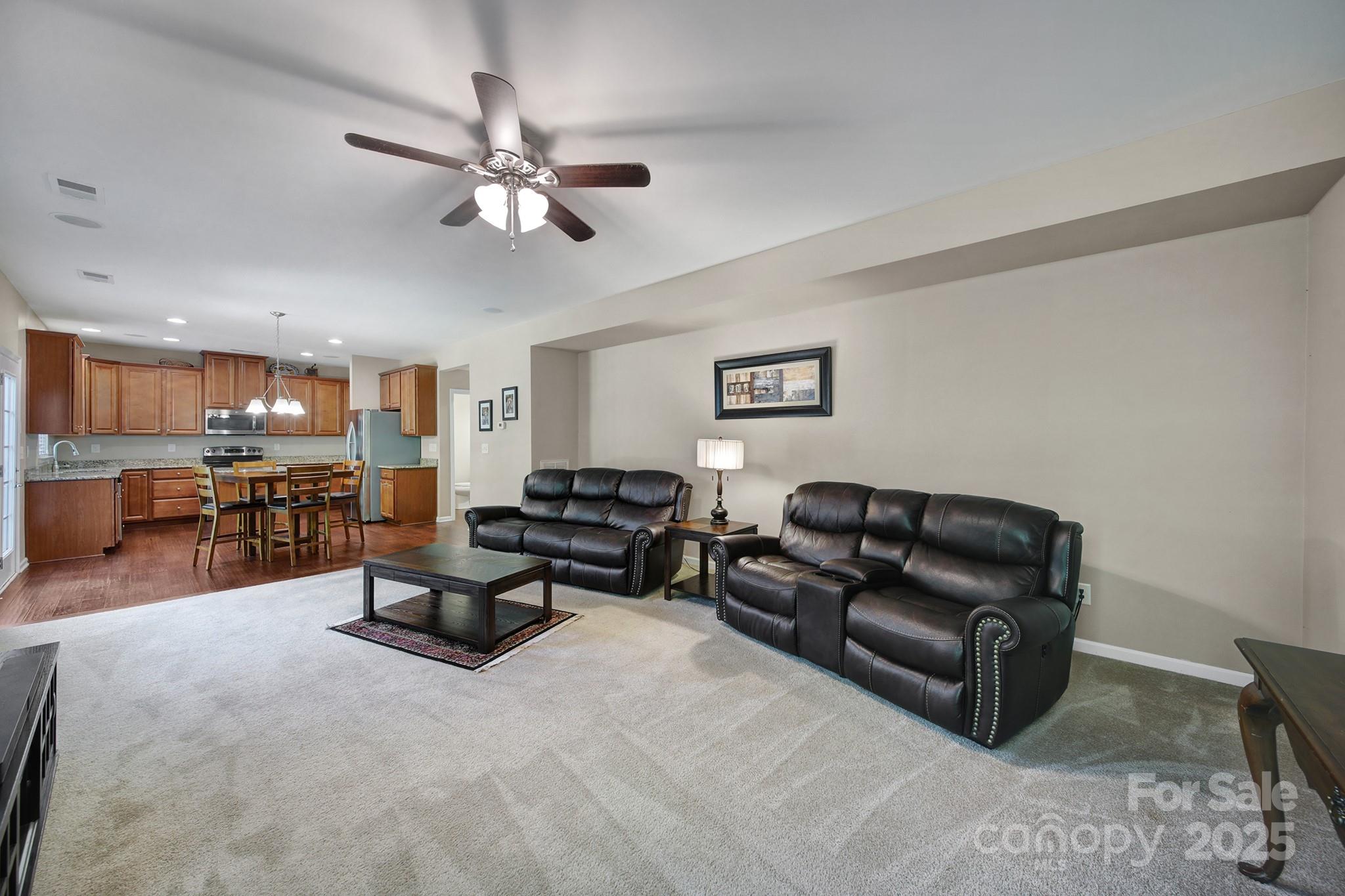 1012 Kings Bottom Drive — Fort Mill
