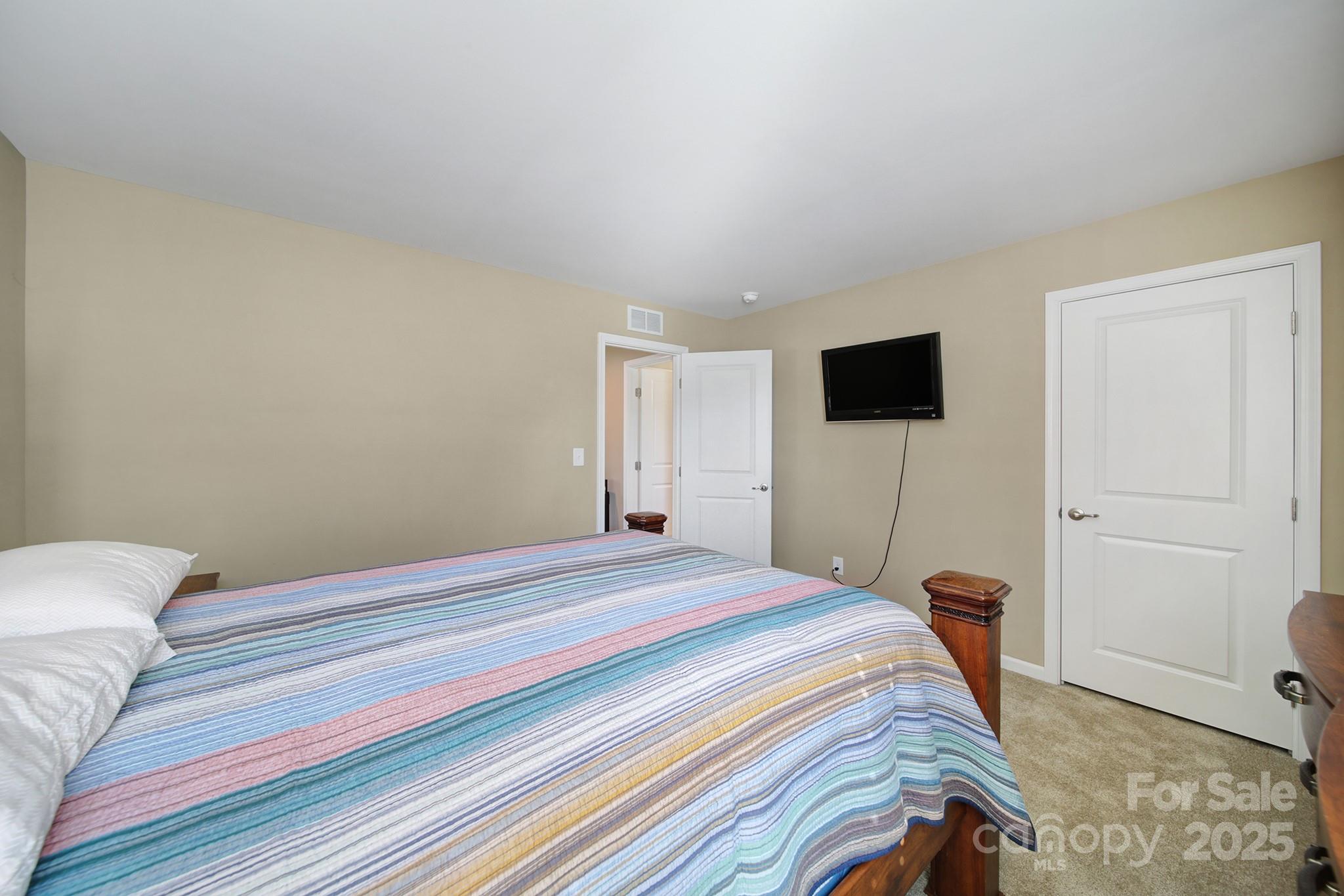 1012 Kings Bottom Drive — Fort Mill